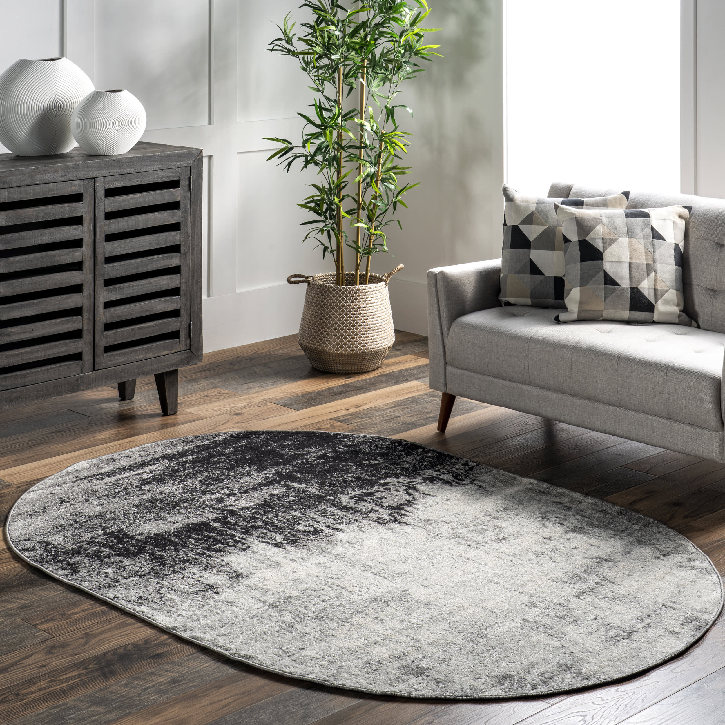 Abstract Rainfall Rug | Black - Image 2