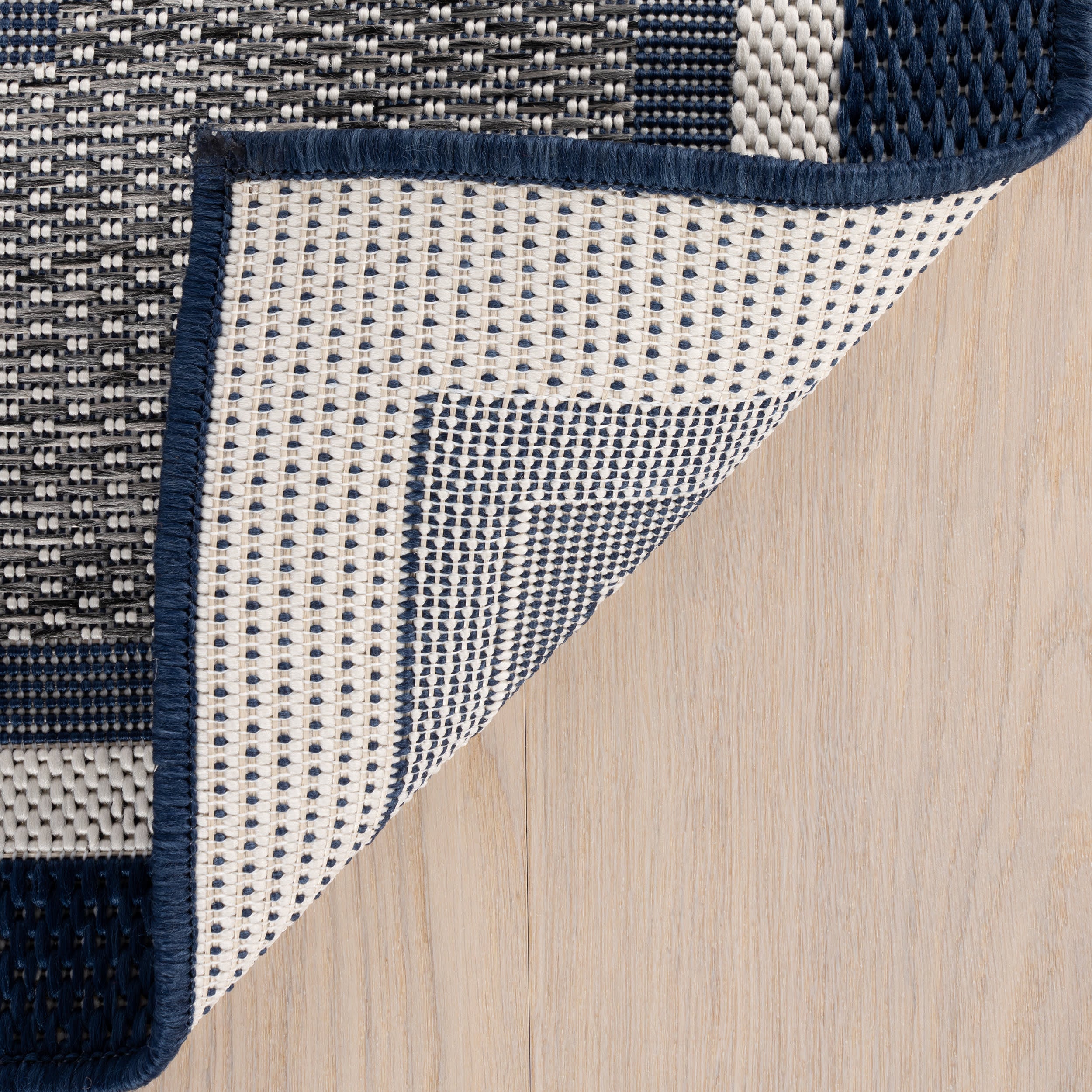 Aeli Modern Bordered Indoor/Outdoor Rug | Navy - Image 5