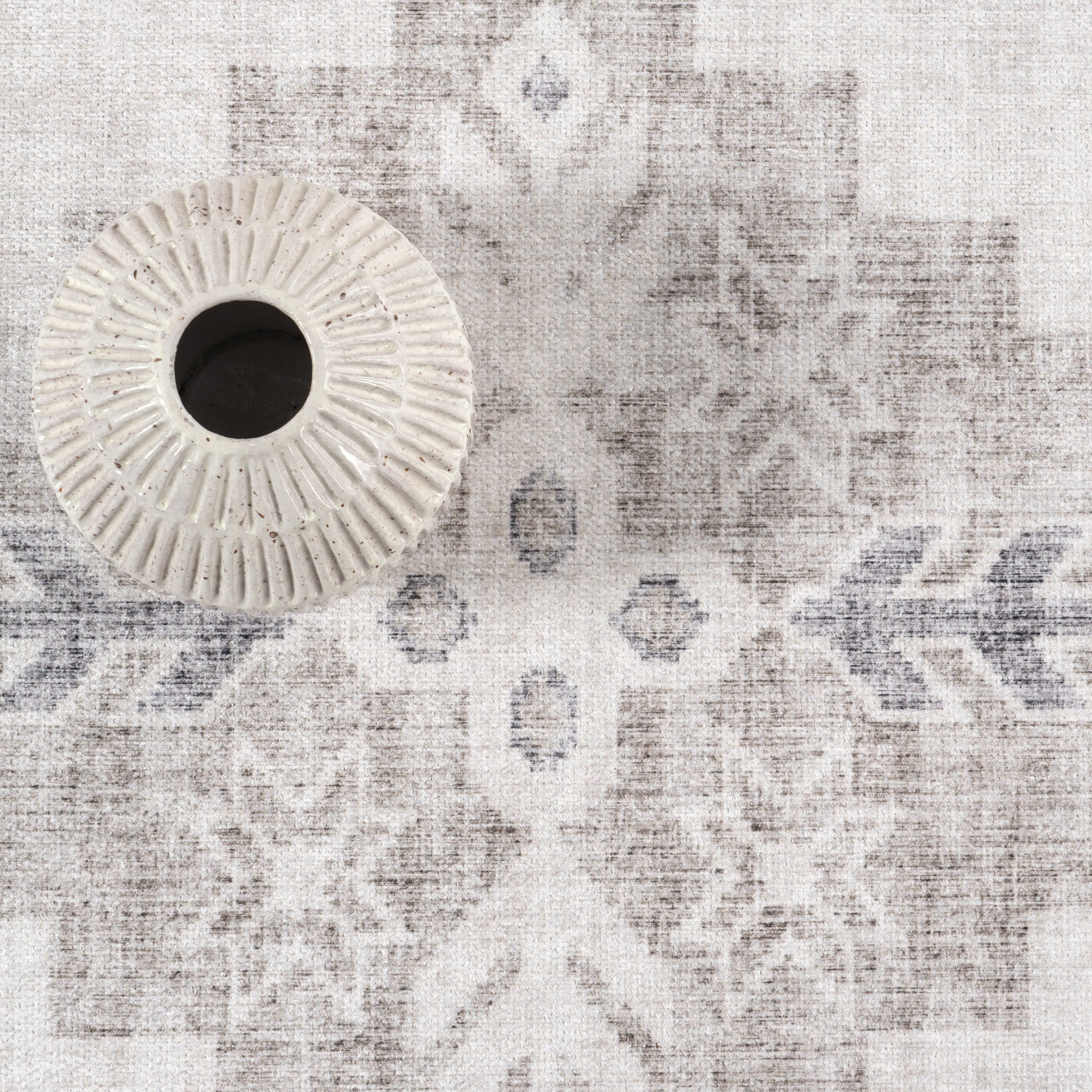 Agatha Fringed Medallion Washable Rug | Grey - Image 8