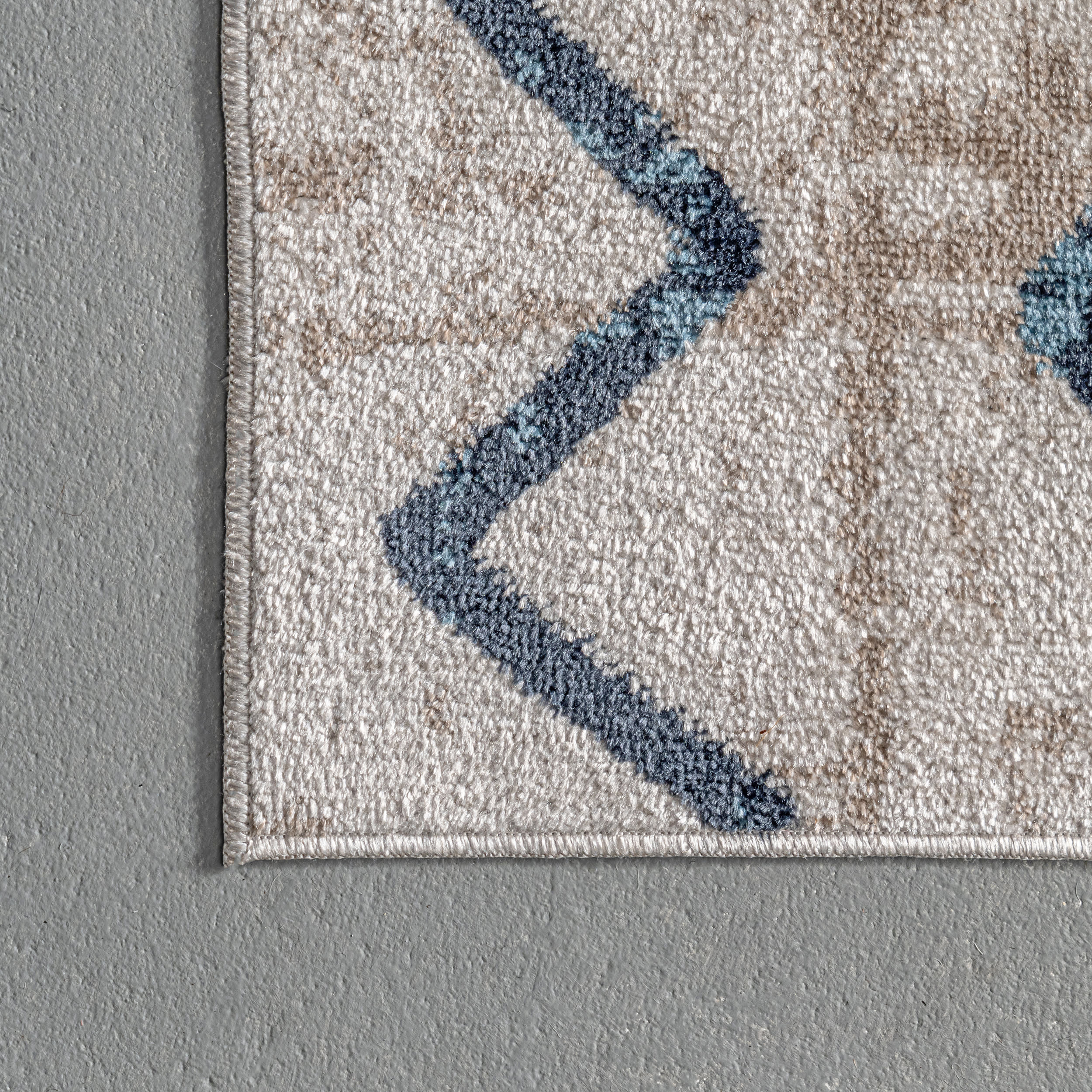 Alaina Washable Fence Rug | Beige - Image 3