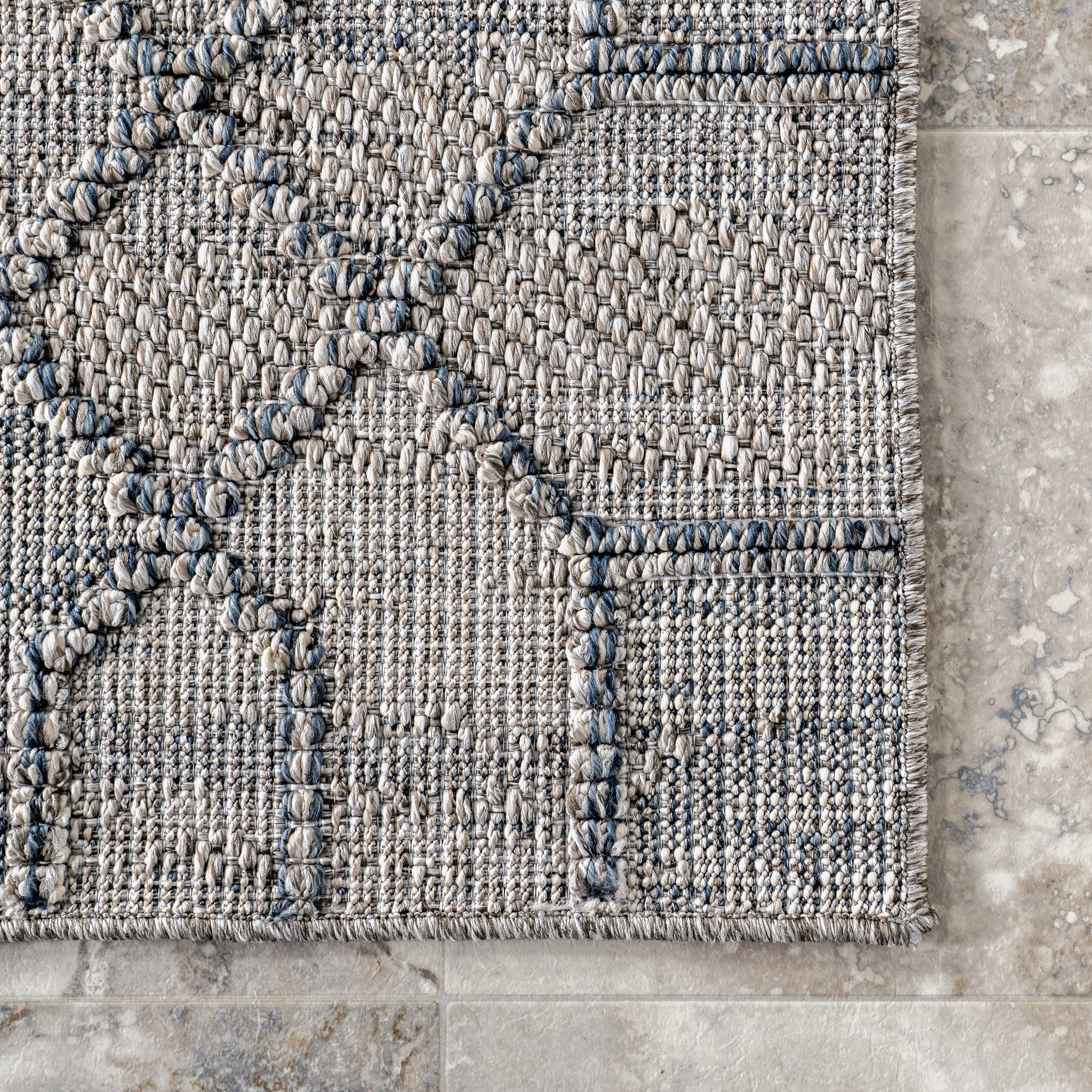 Aleah Honeycomb Indoor/Outdoor Rug | Light Grey - Image 3