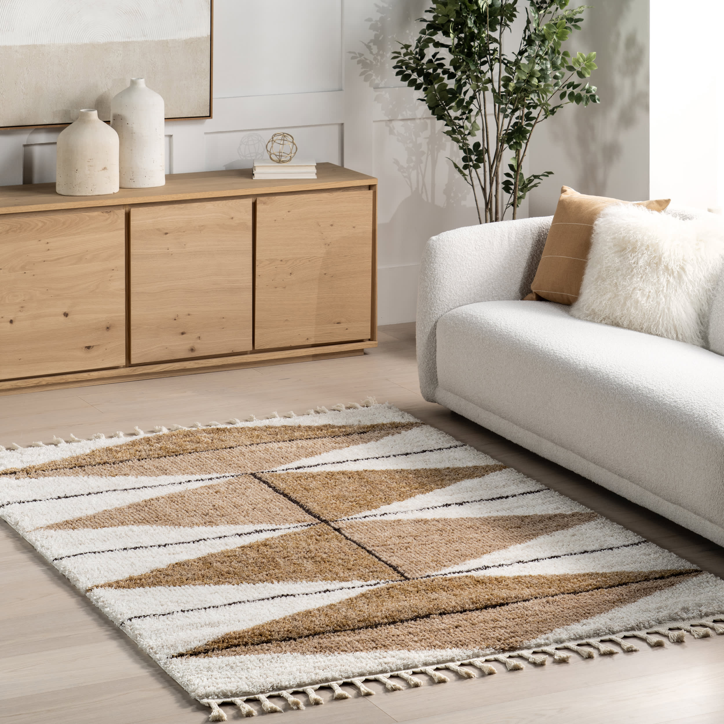 Alexia Diamond Tasseled Rug | Light Brown - Image 2
