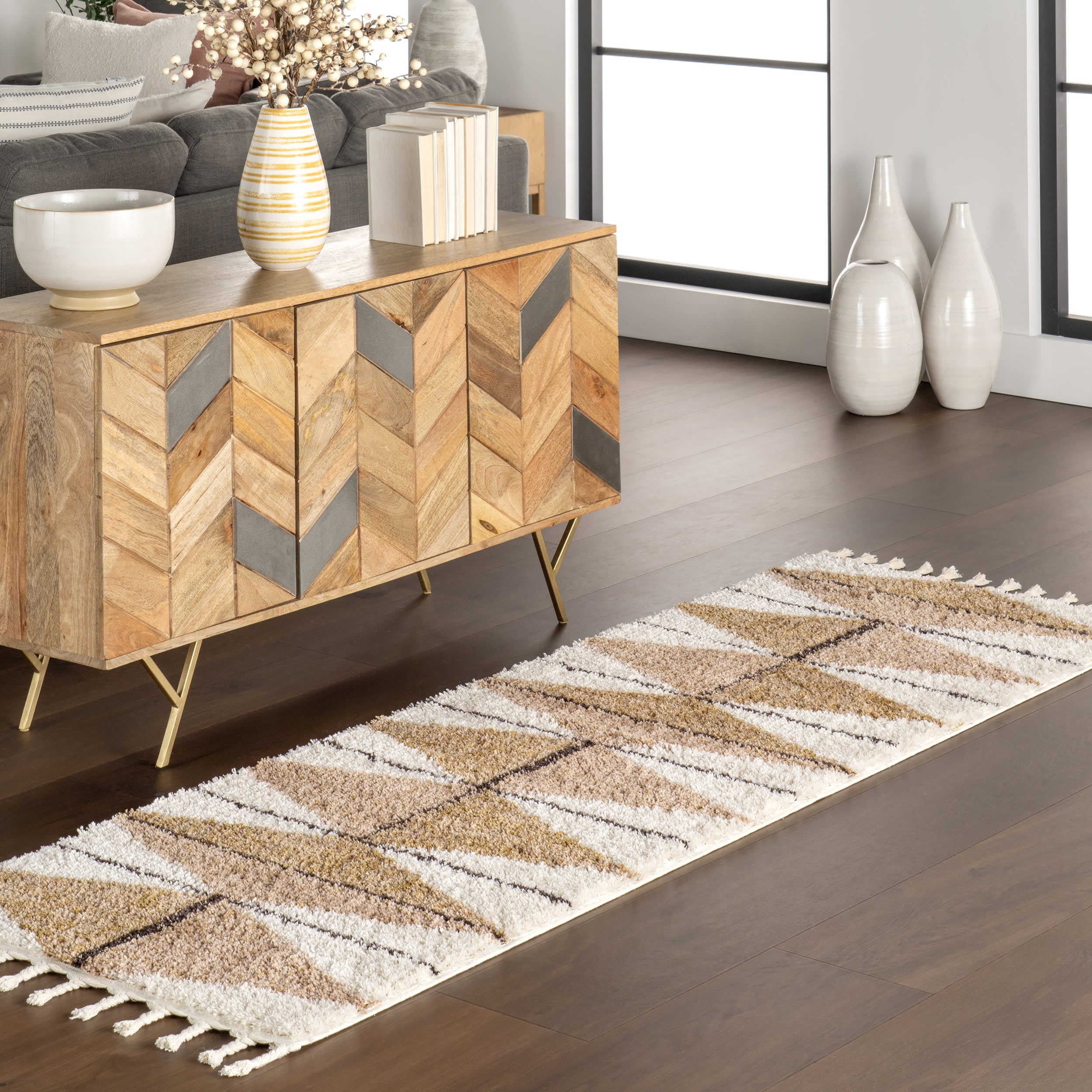 Alexia Diamond Tasseled Rug | Light Brown - Image 2