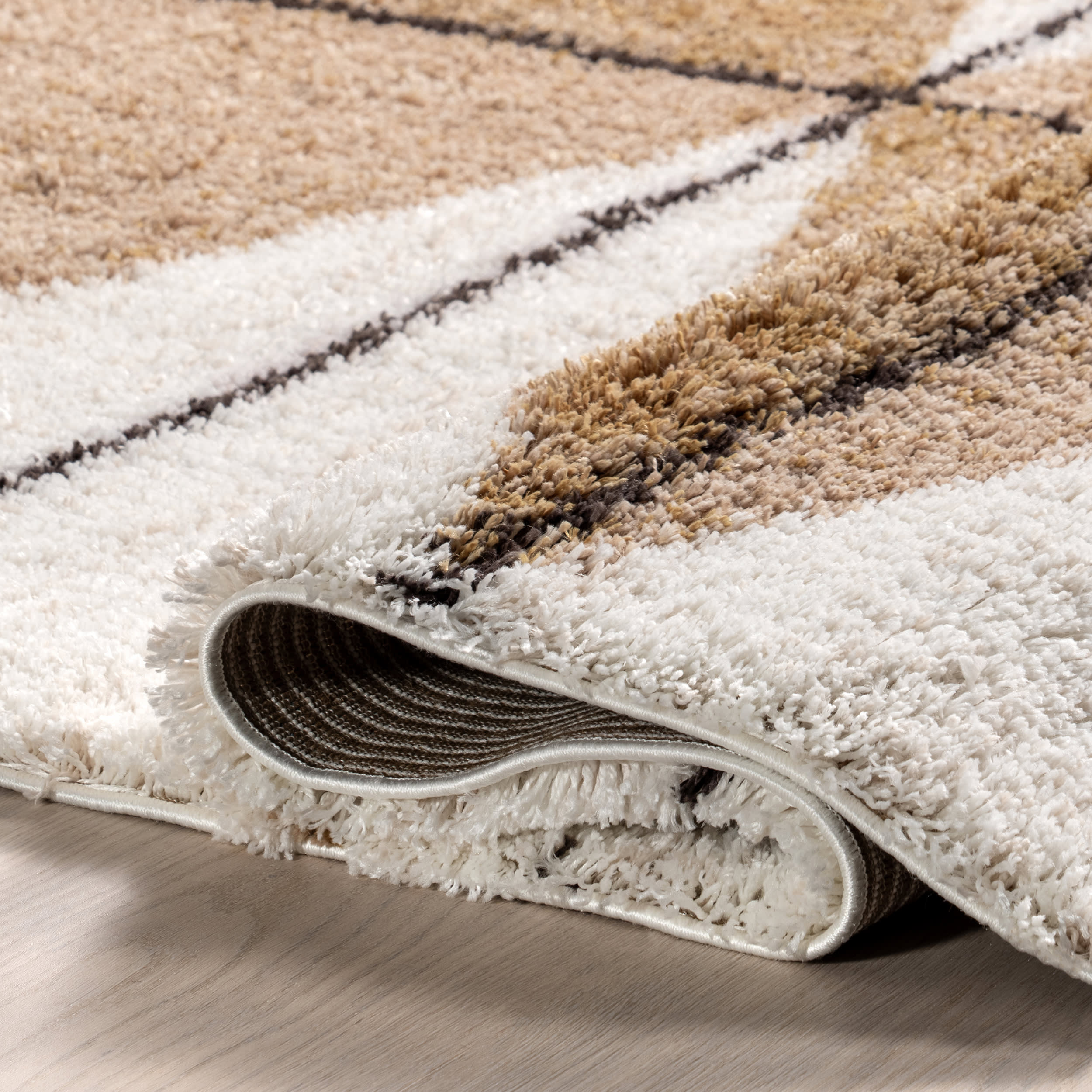 Alexia Diamond Tasseled Rug | Light Brown - Image 8