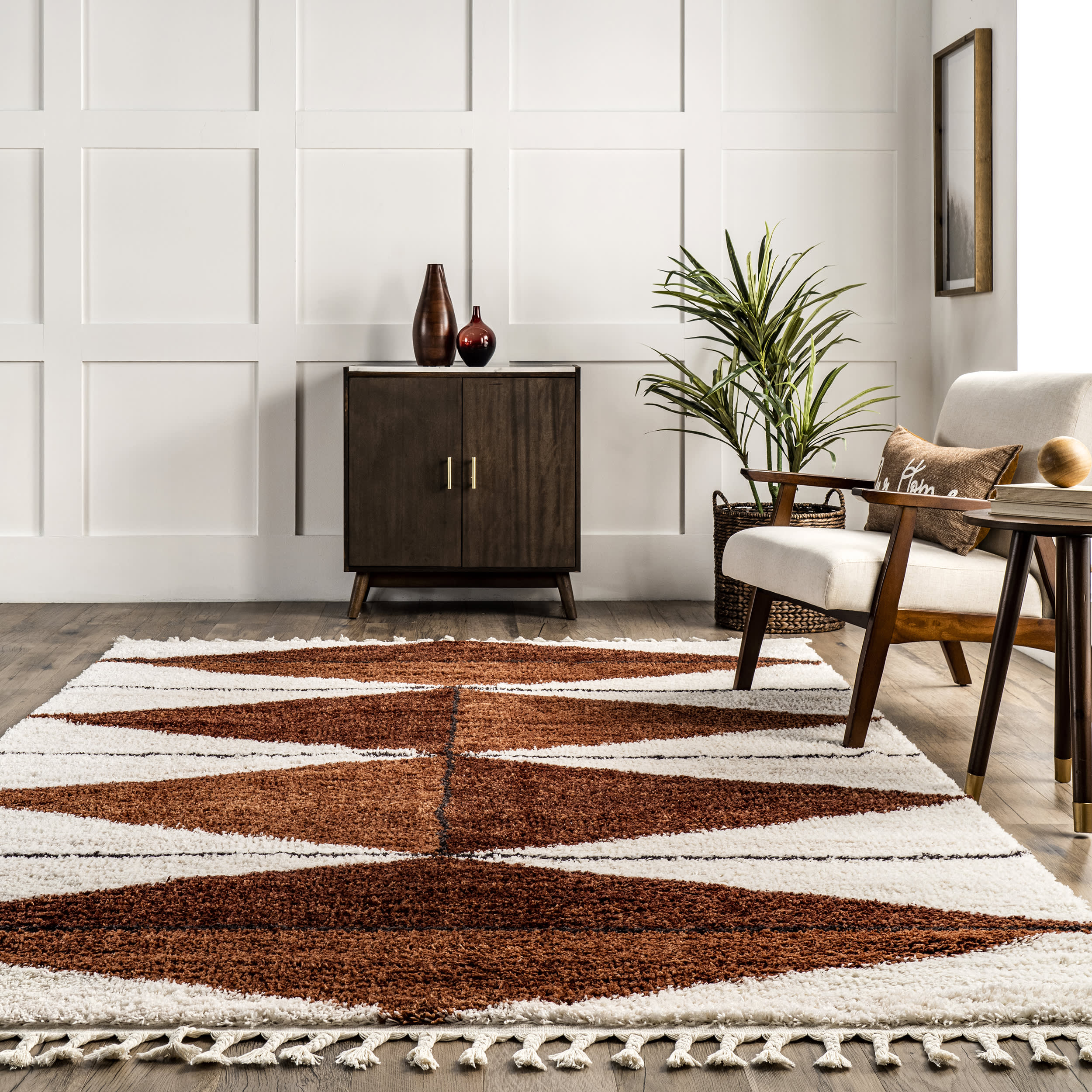 Alexia Diamond Tasseled Rug | Rust - Image 4