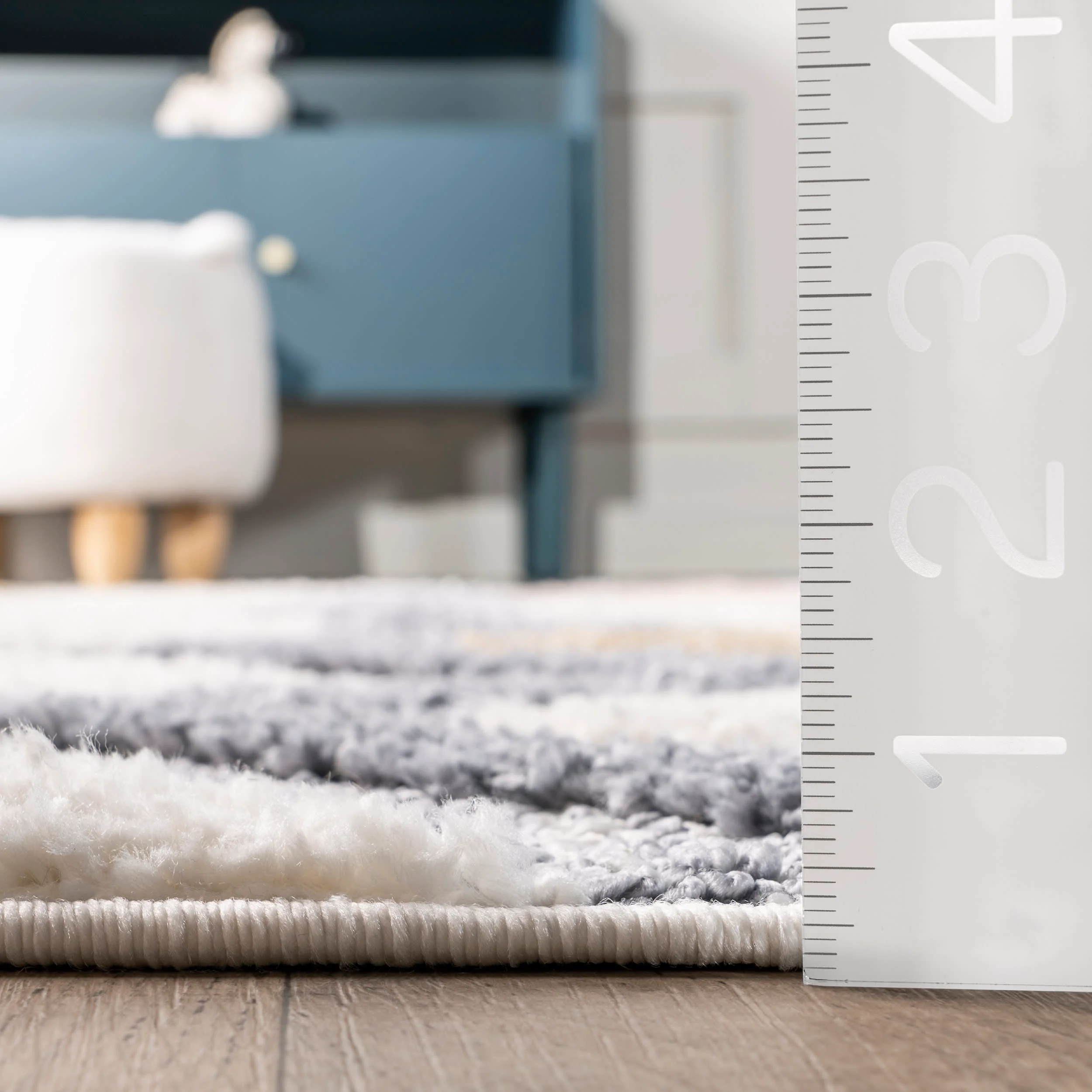 Alia Retro Trellis Kids Rug | Beige - Image 5