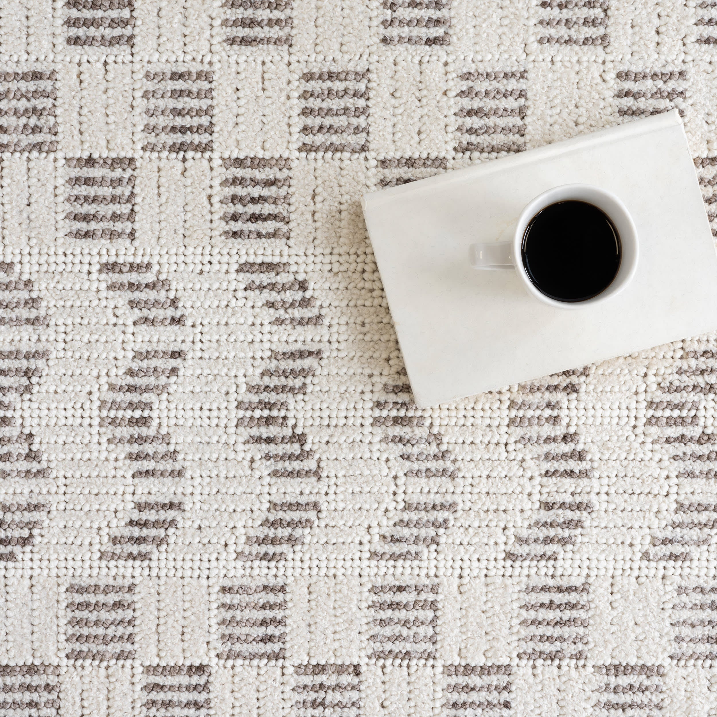 Aliyah Geometric Rug | Ivory - Image 8