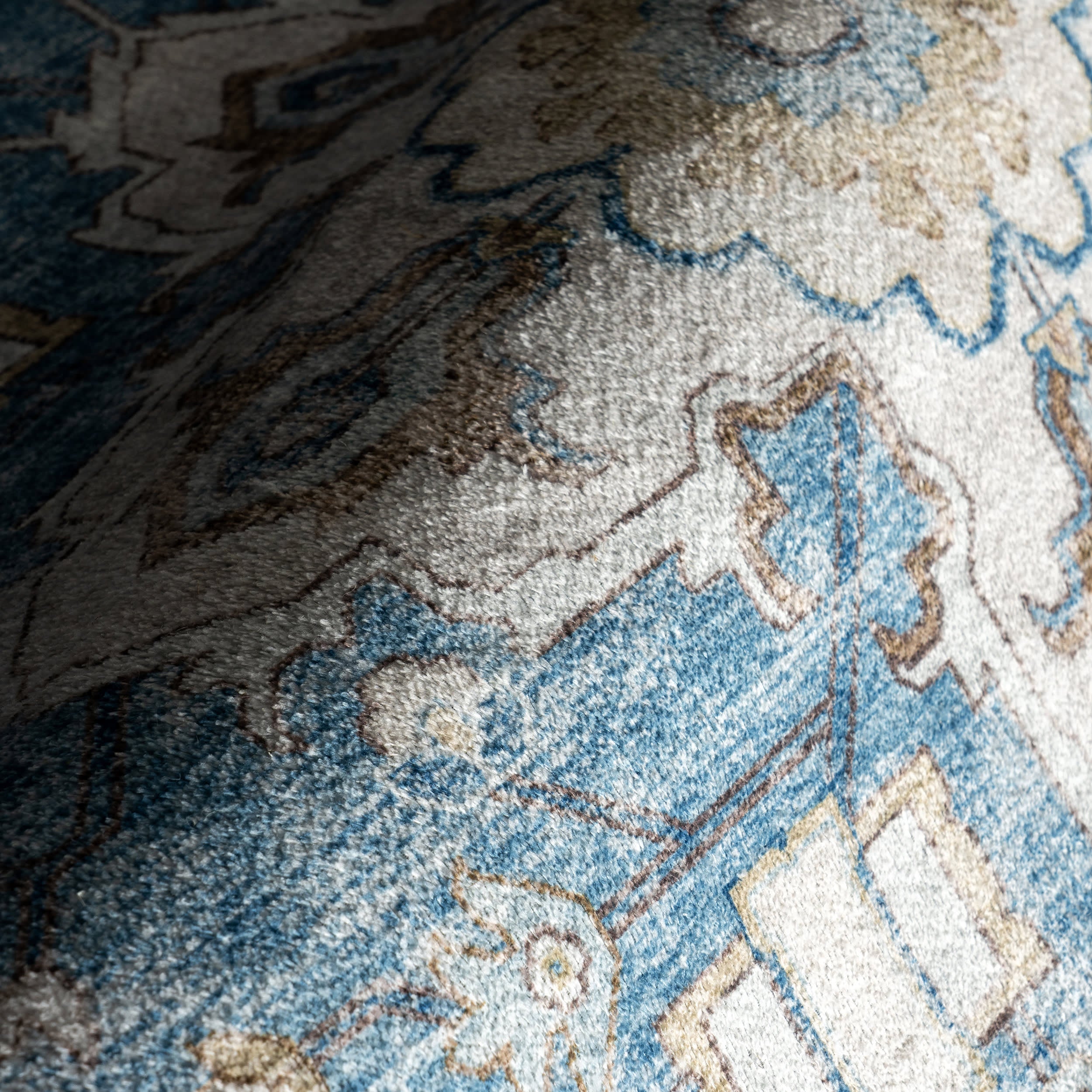 Amaryllis Medallion Washable Rug | Dark Blue - Image 3