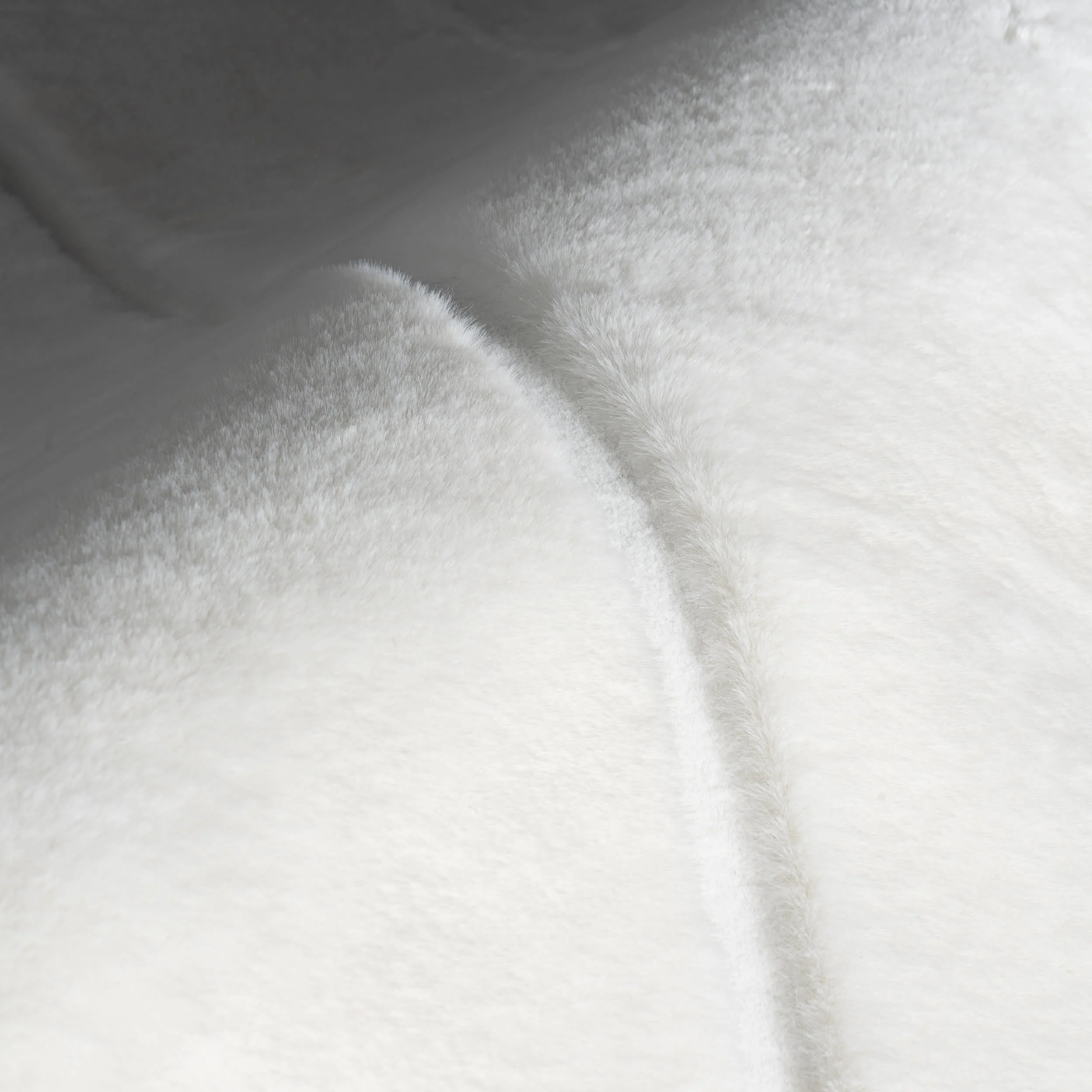Amberly Solid Cloud Washable Rug | Off White - Image 3