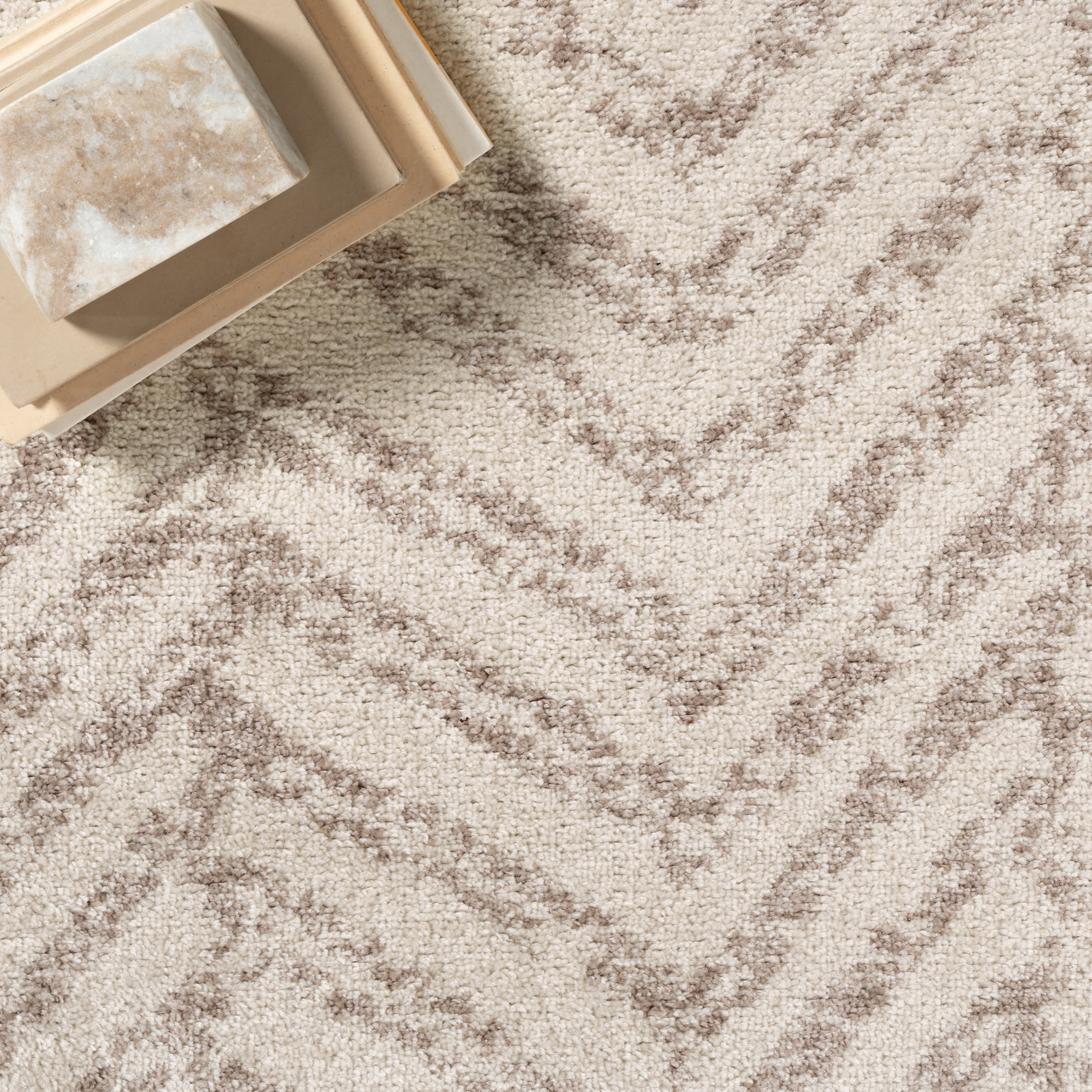 Antique Chevron Rug | Beige - Image 7