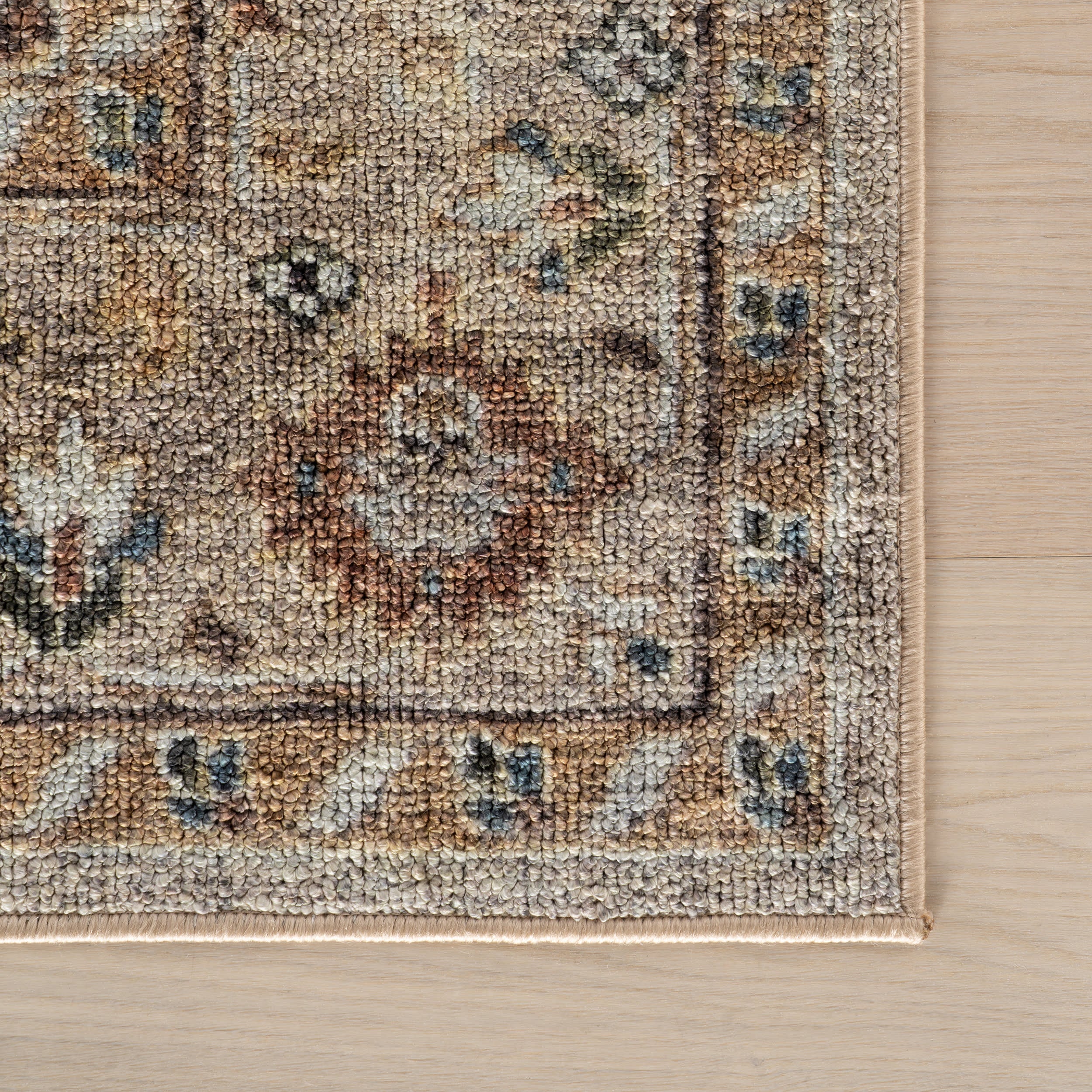 Averina Traditional Bordered Washable Rug | Tapue - Image 4