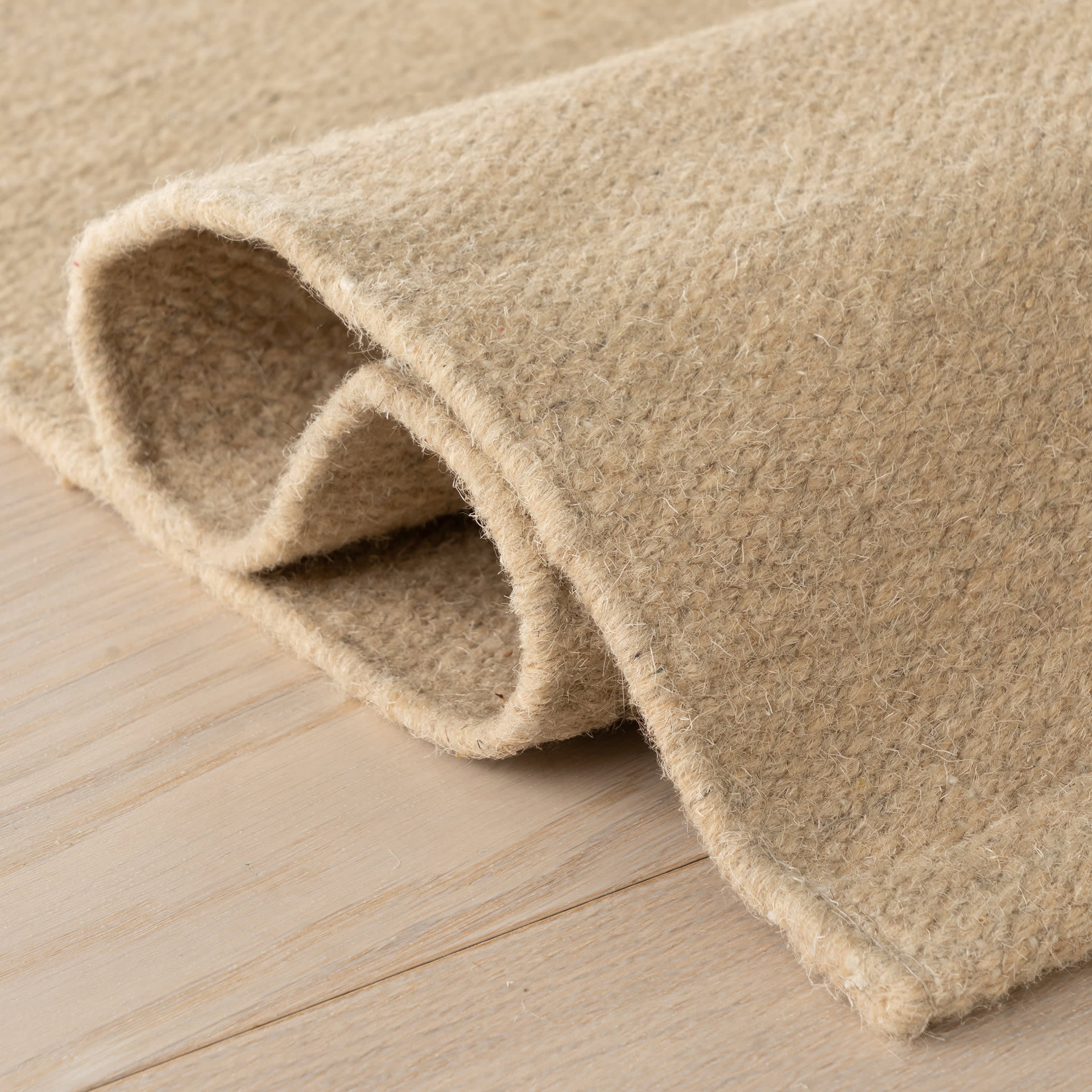 Benia Modern Beige Rug | Beige - Image 2