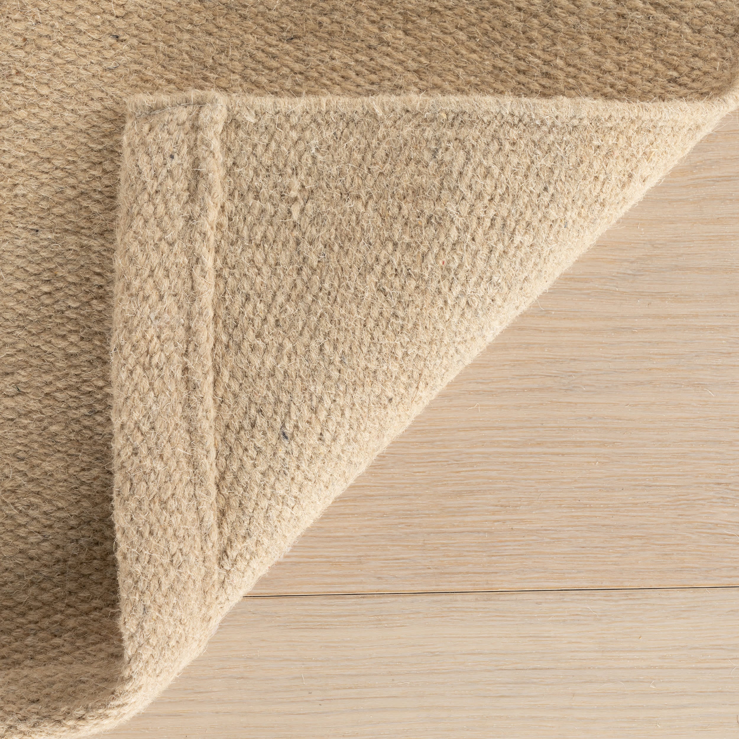 Benia Modern Beige Rug | Beige - Image 6