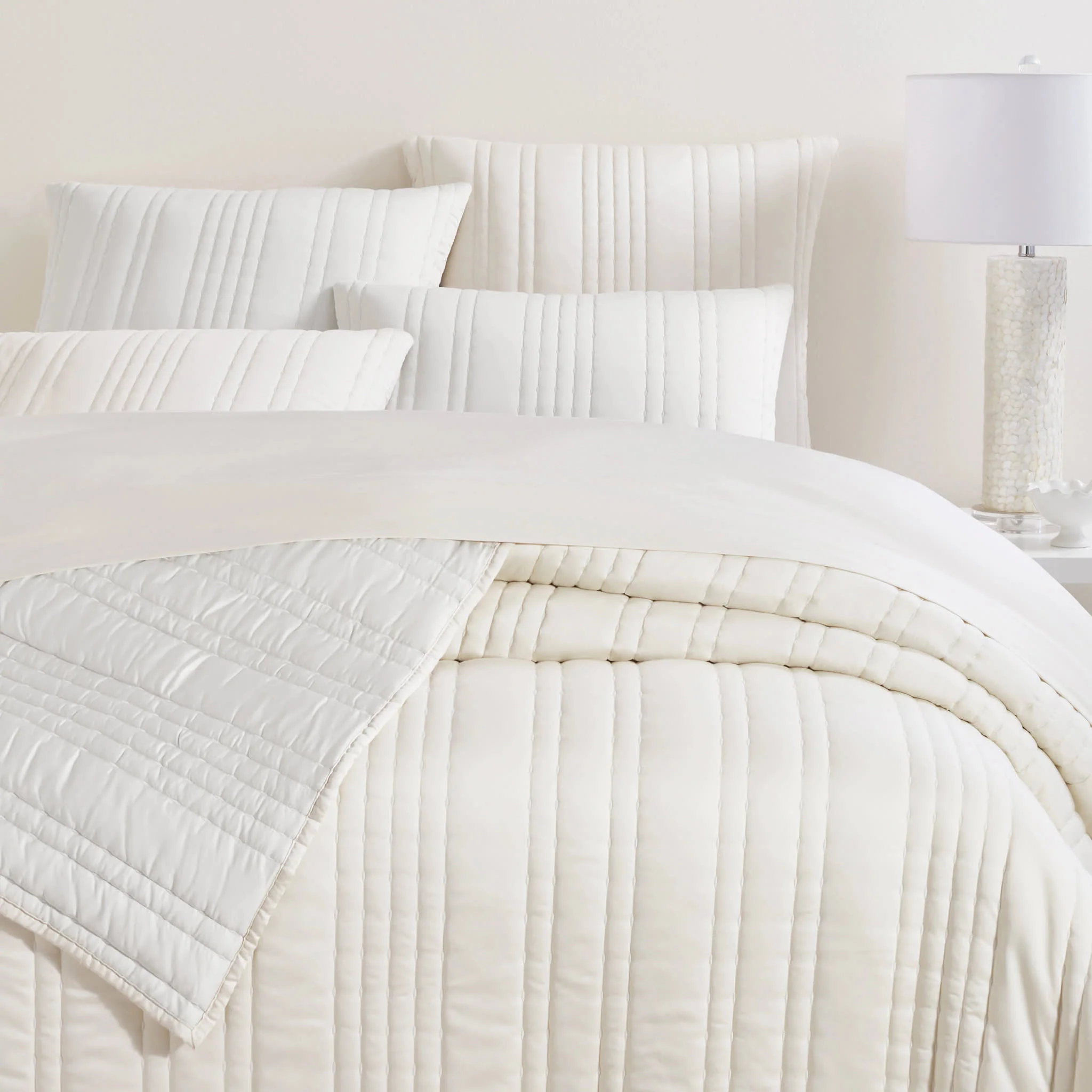 Blissful Bamboo Quilt | Pearl/Silver - Image 3
