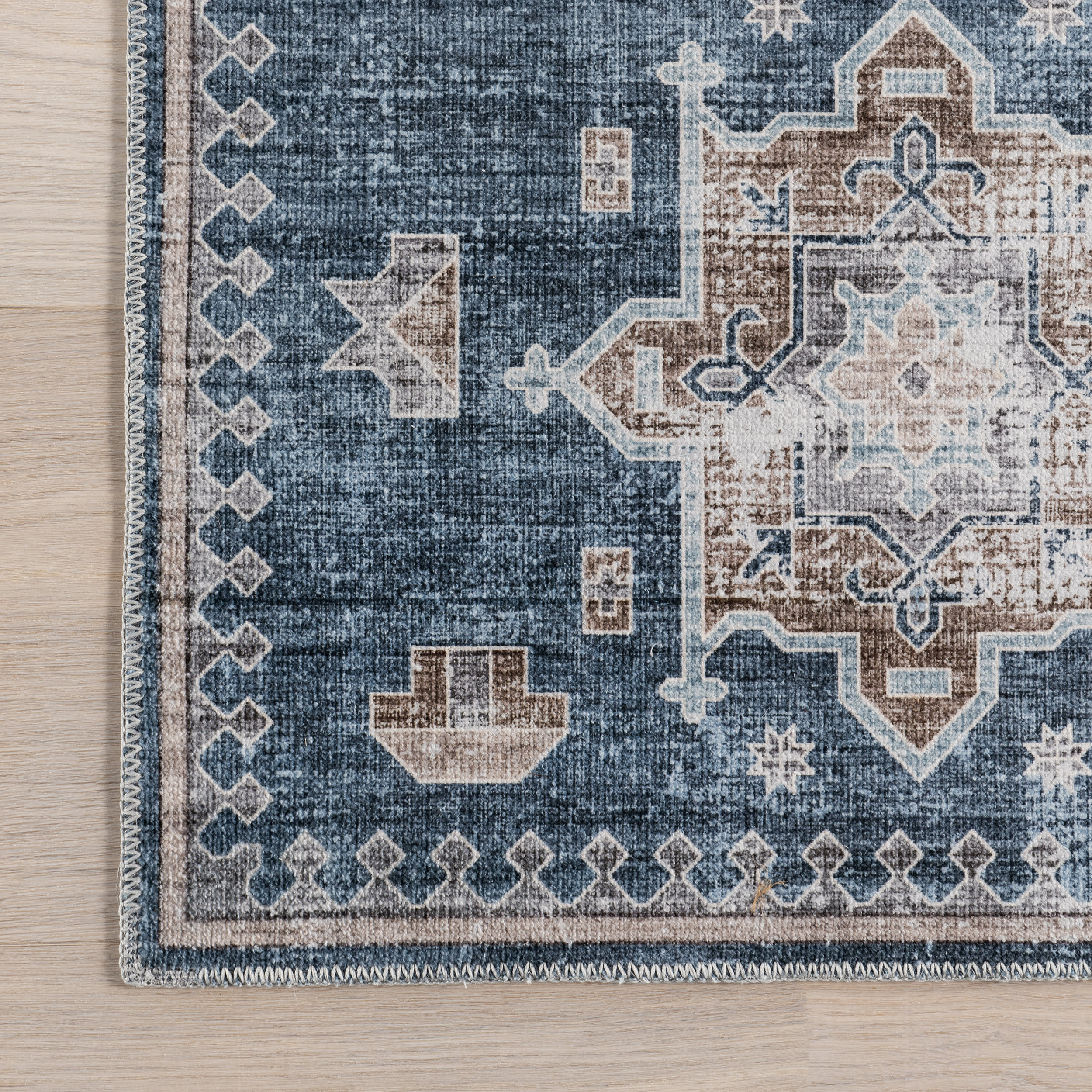 Brenda Hazy Heraldry Washable Rug | Blue - Image 3