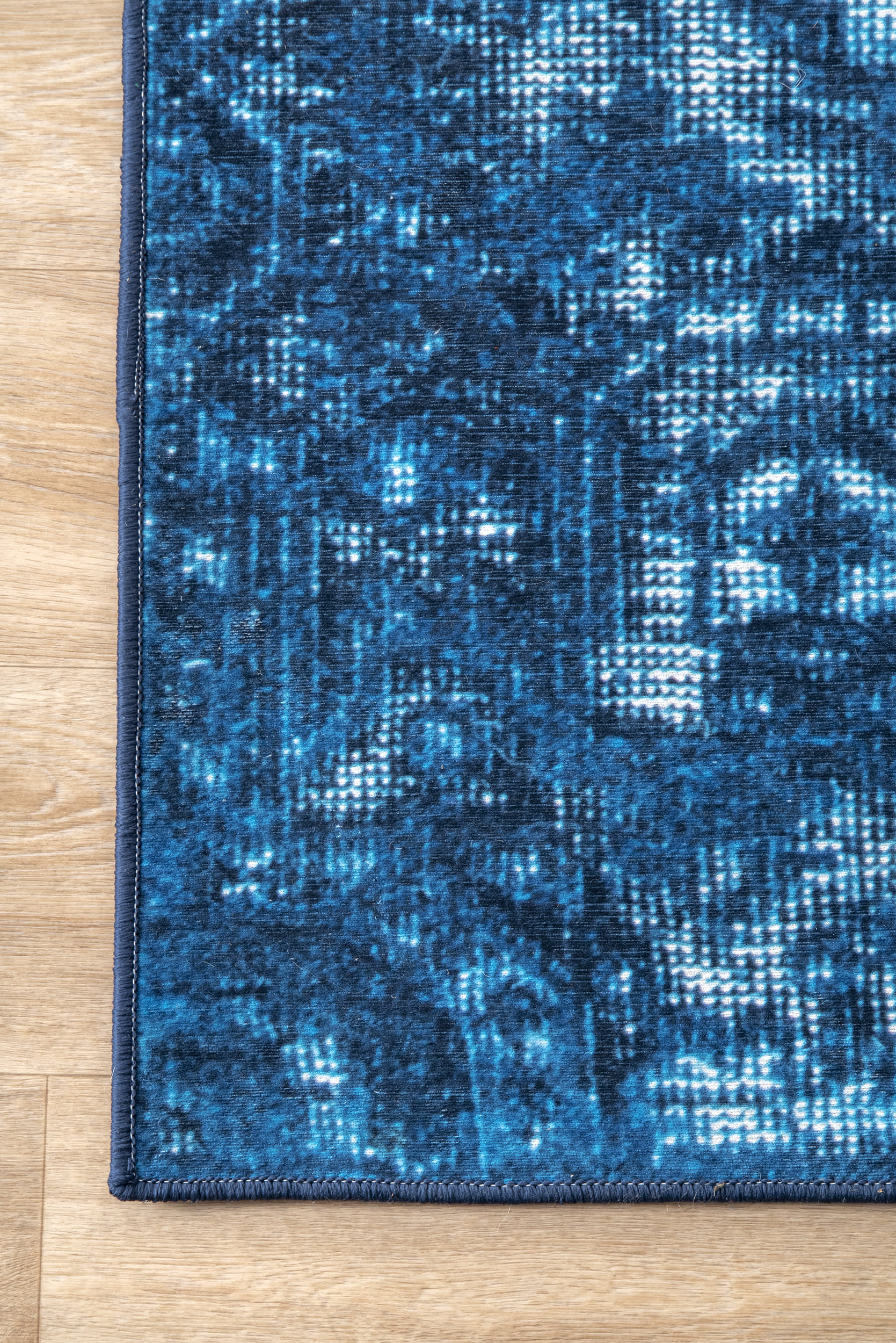 Broad Printed Medallion Rug | Teal - Image 3