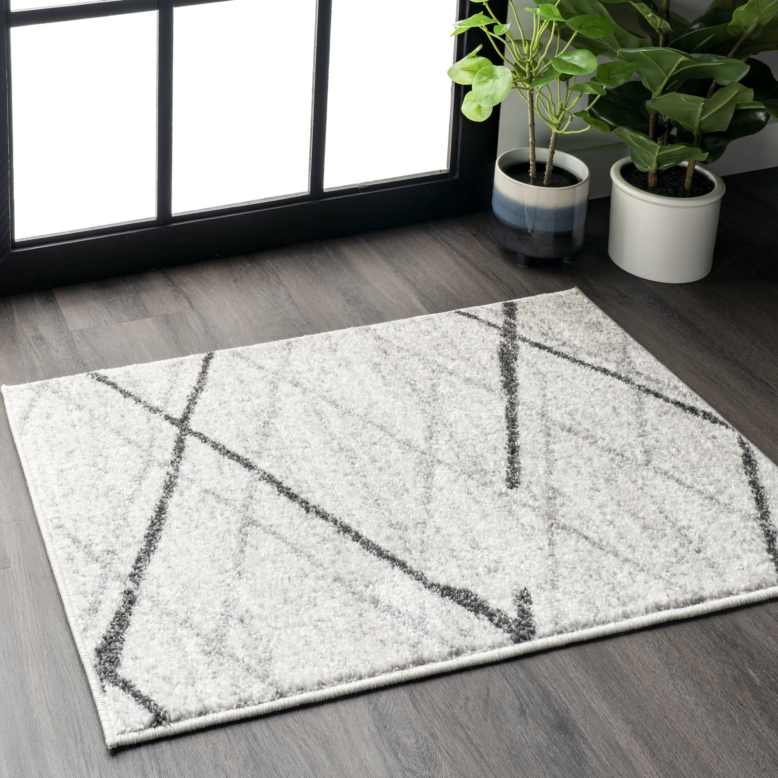 Broken Lattice Rug | Grey - Image 11