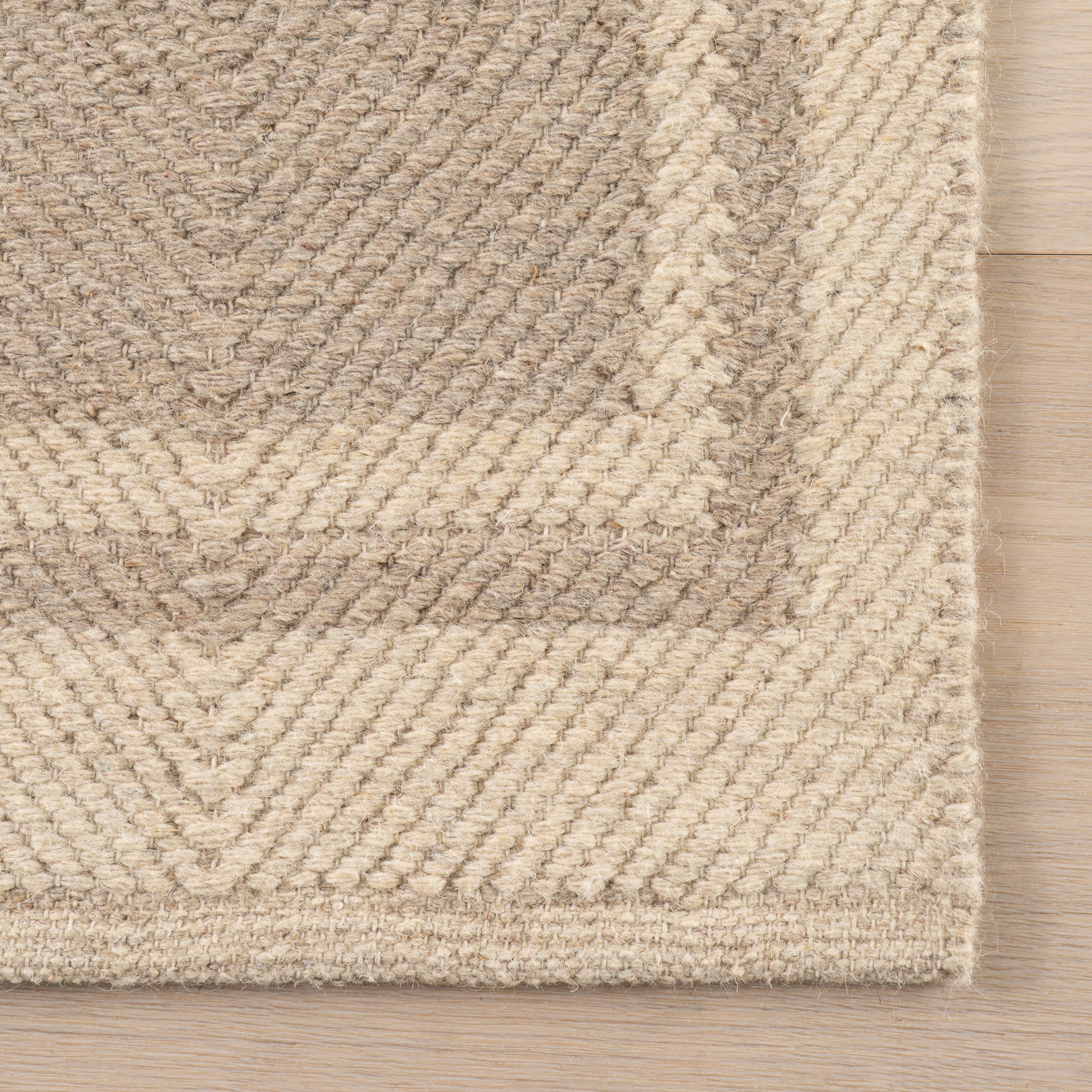 Canon Bordered Wool Rug by Nate Berkus | Beige - Image 4