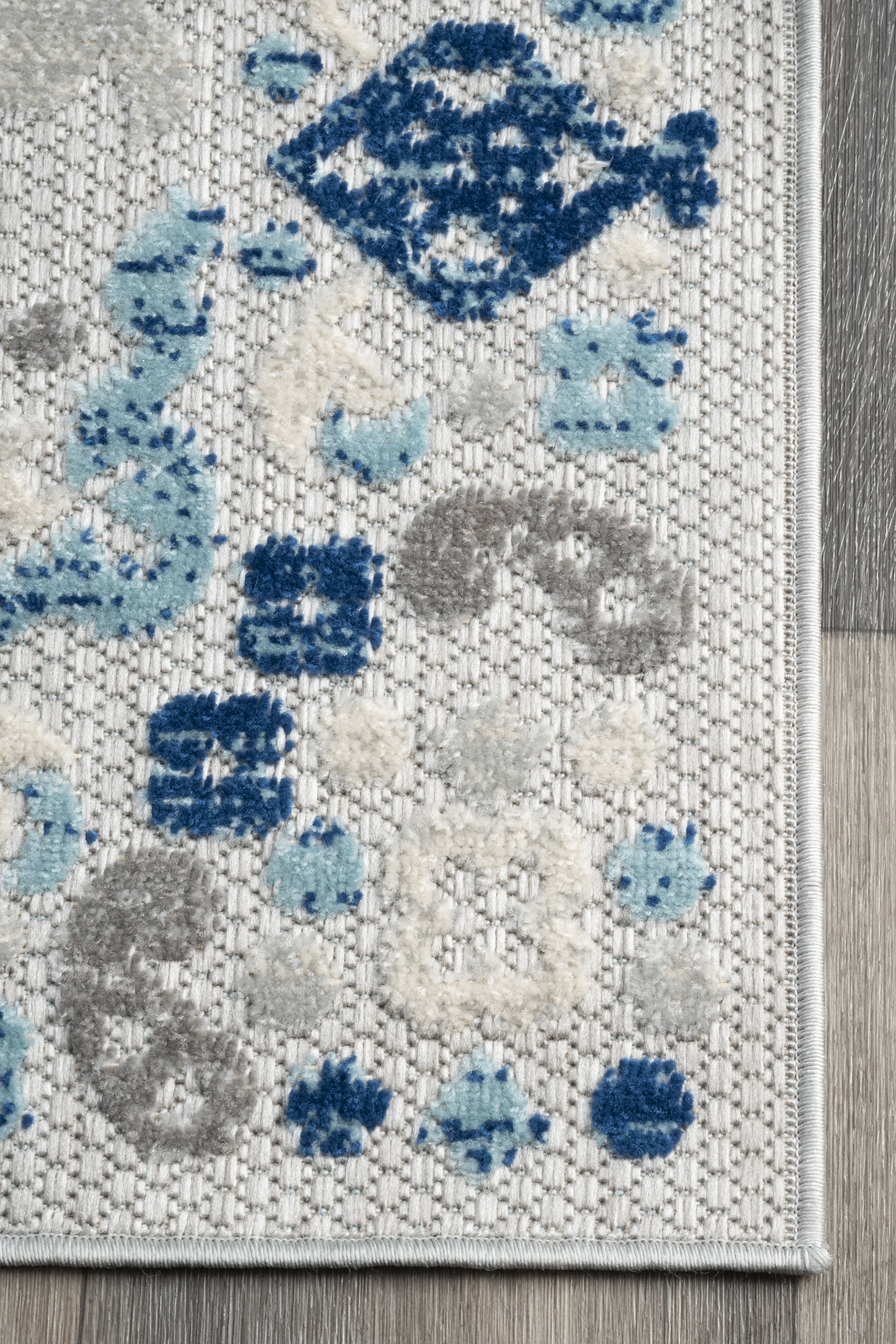 Castle Medallion Indoor/Outdoor Rug | Blue - Image 3