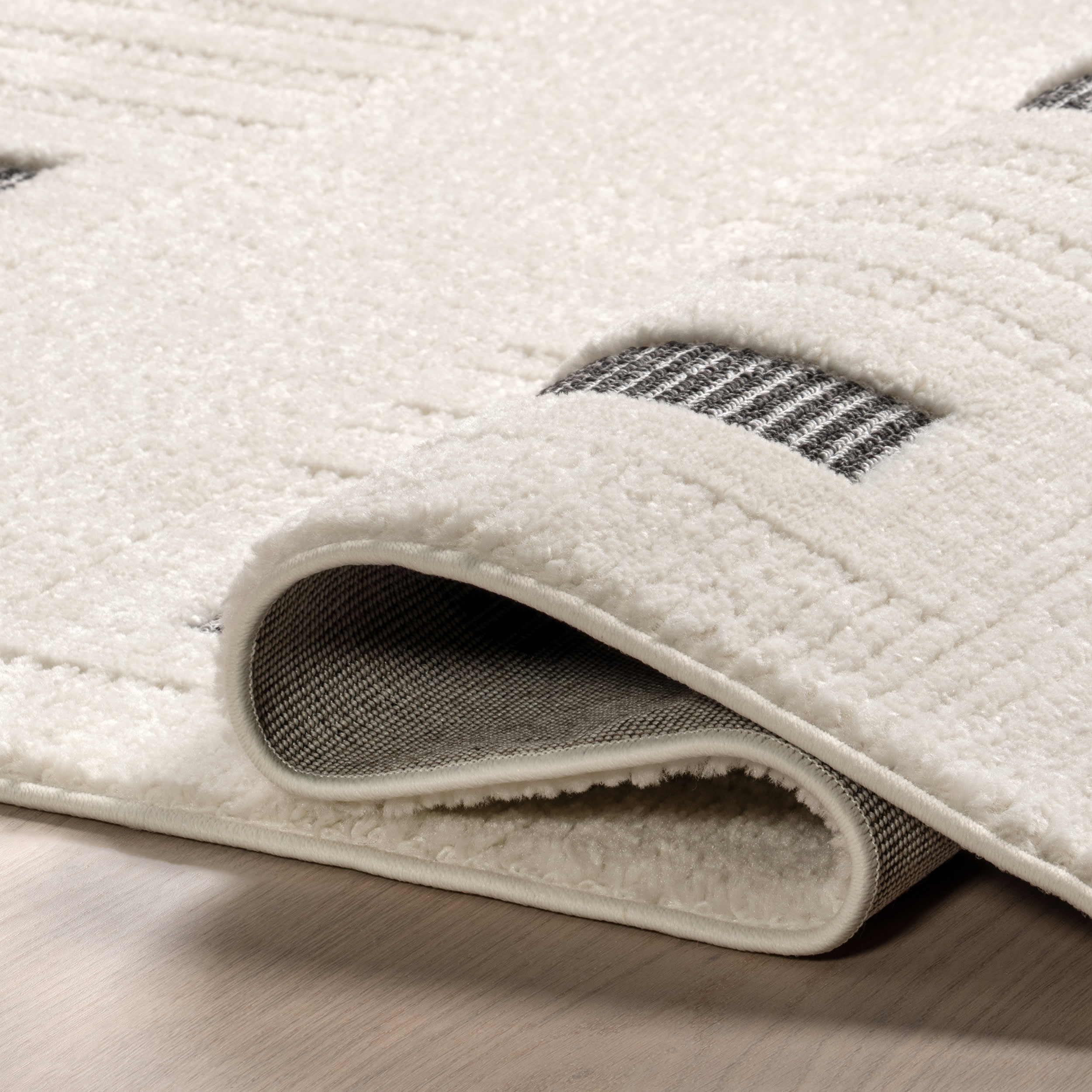 Cissy Geometric Tasseled Rug | Grey - Image 8