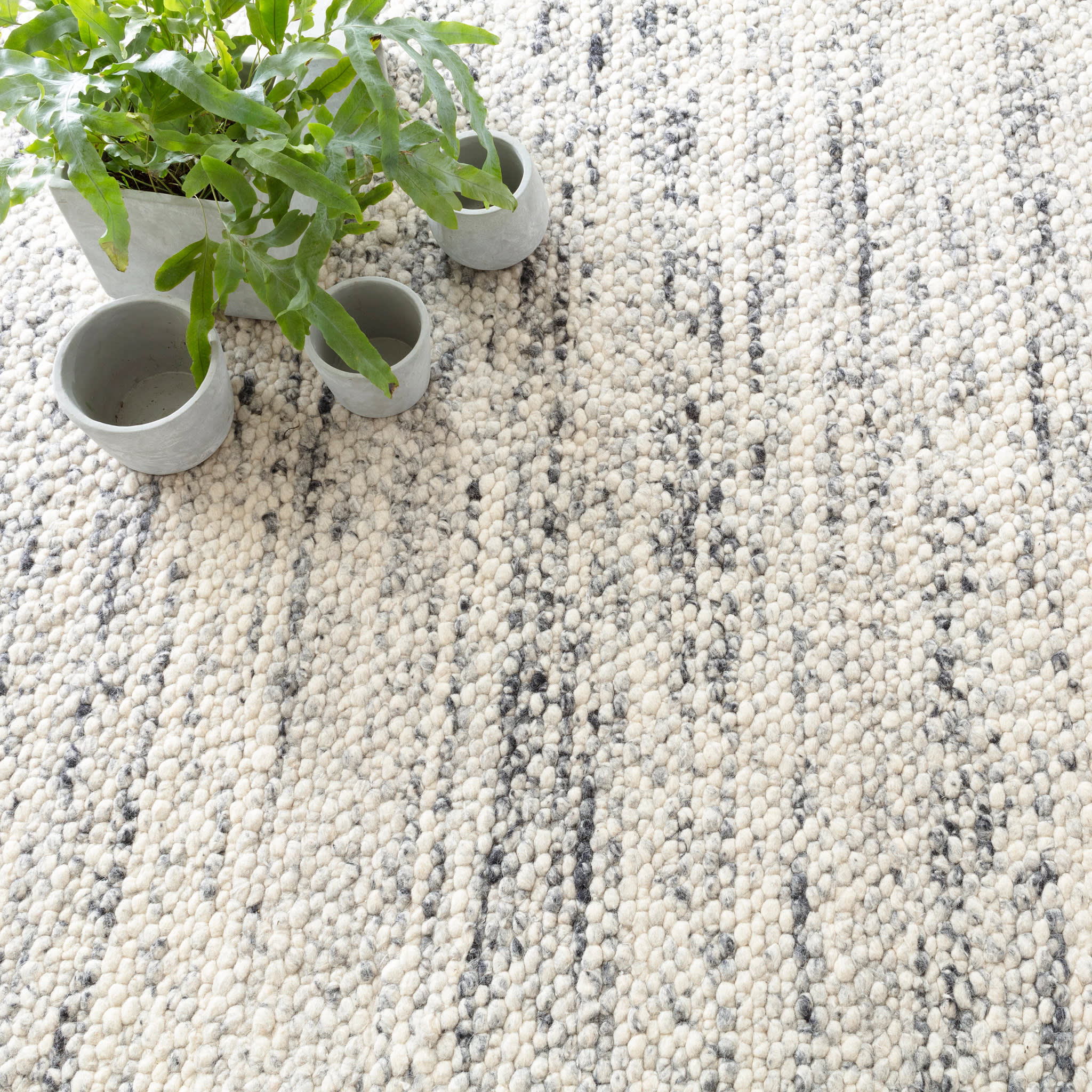 Cobblestone Handwoven Wool Rug | Grey - Image 3