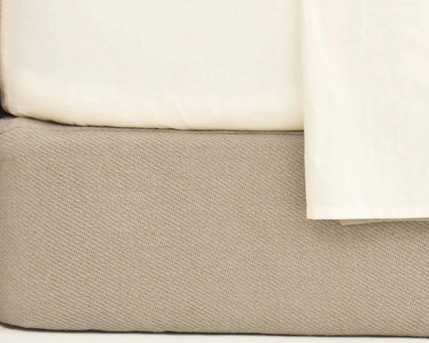 Cotton Twill box spring cover | Oatmeal