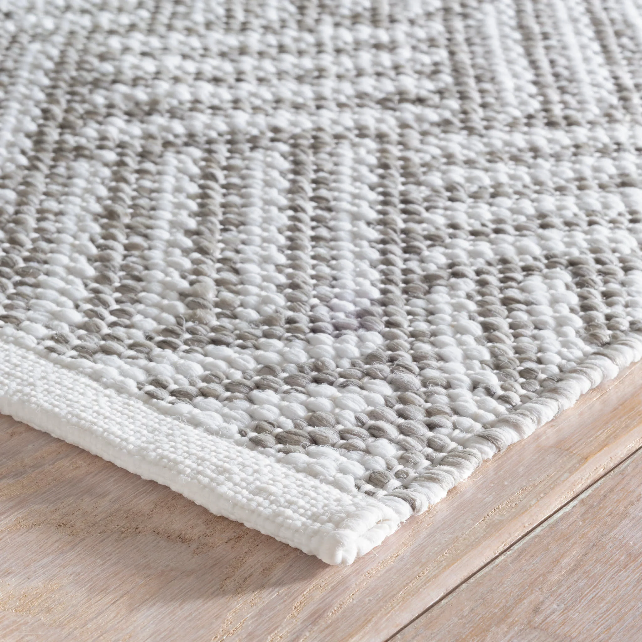 Crisscross Handwoven Indoor/Outdoor Rug | Platinum - Image 4