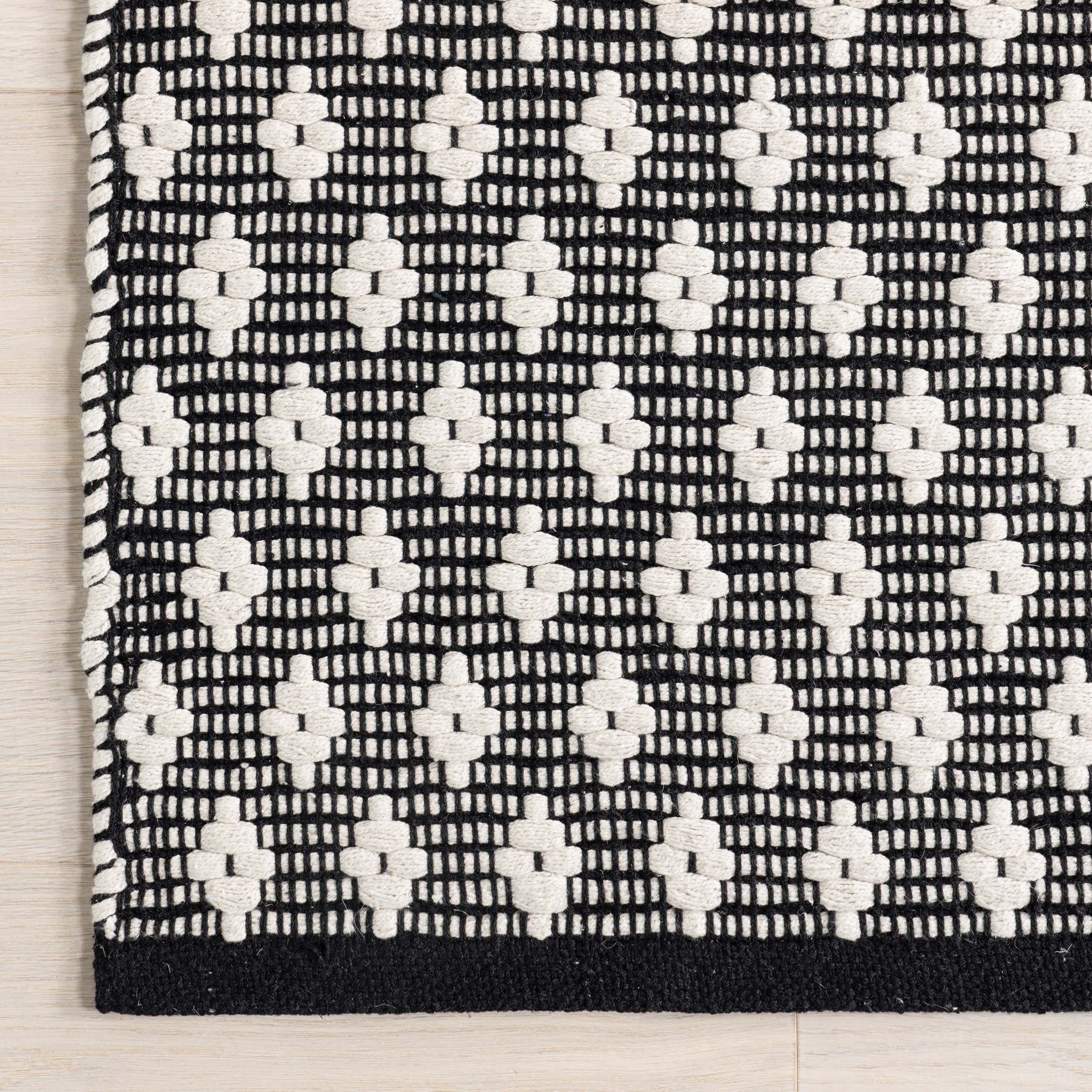 Dainty Diamond Handwoven Cotton Rug | Black - Image 3