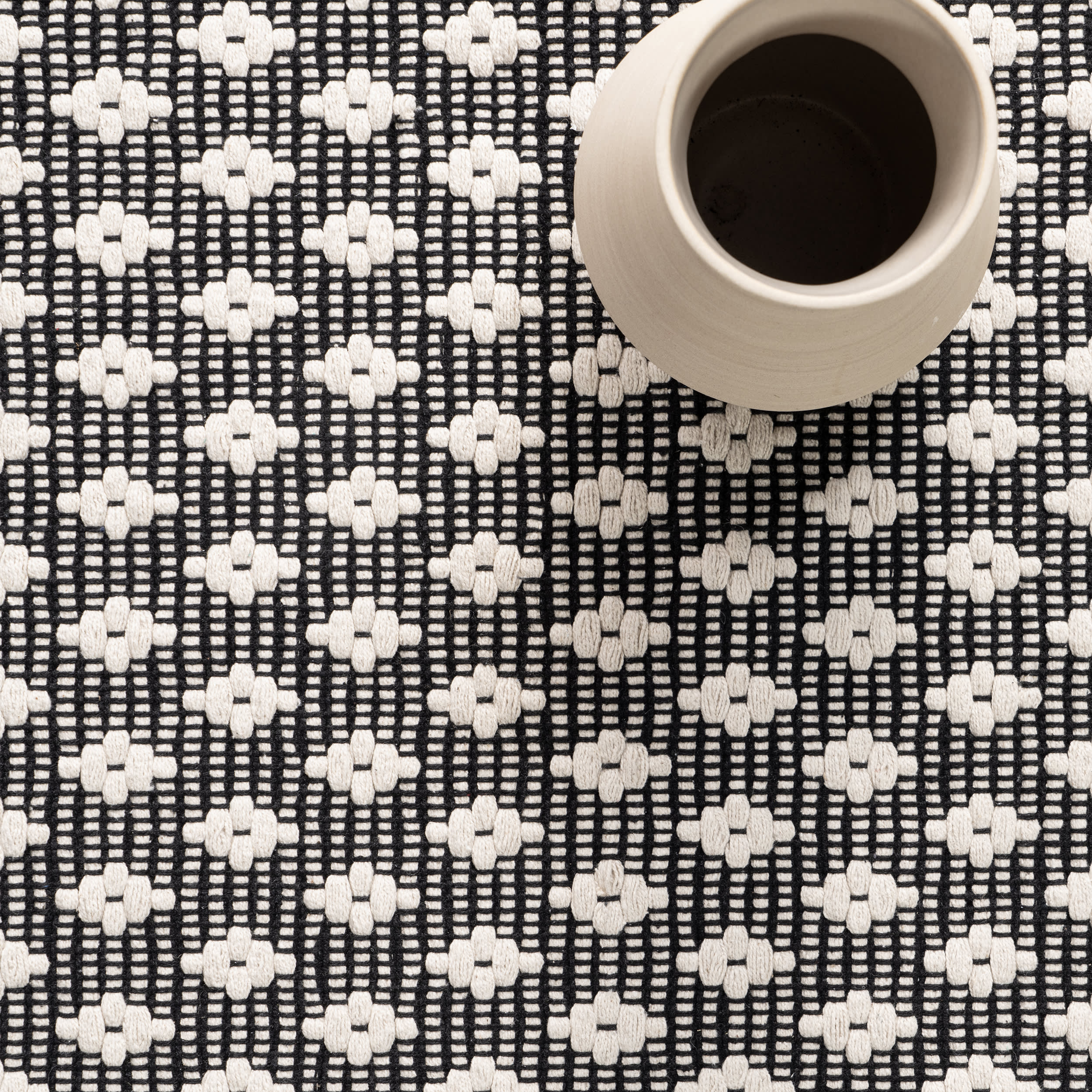 Dainty Diamond Handwoven Cotton Rug | Black - Image 7