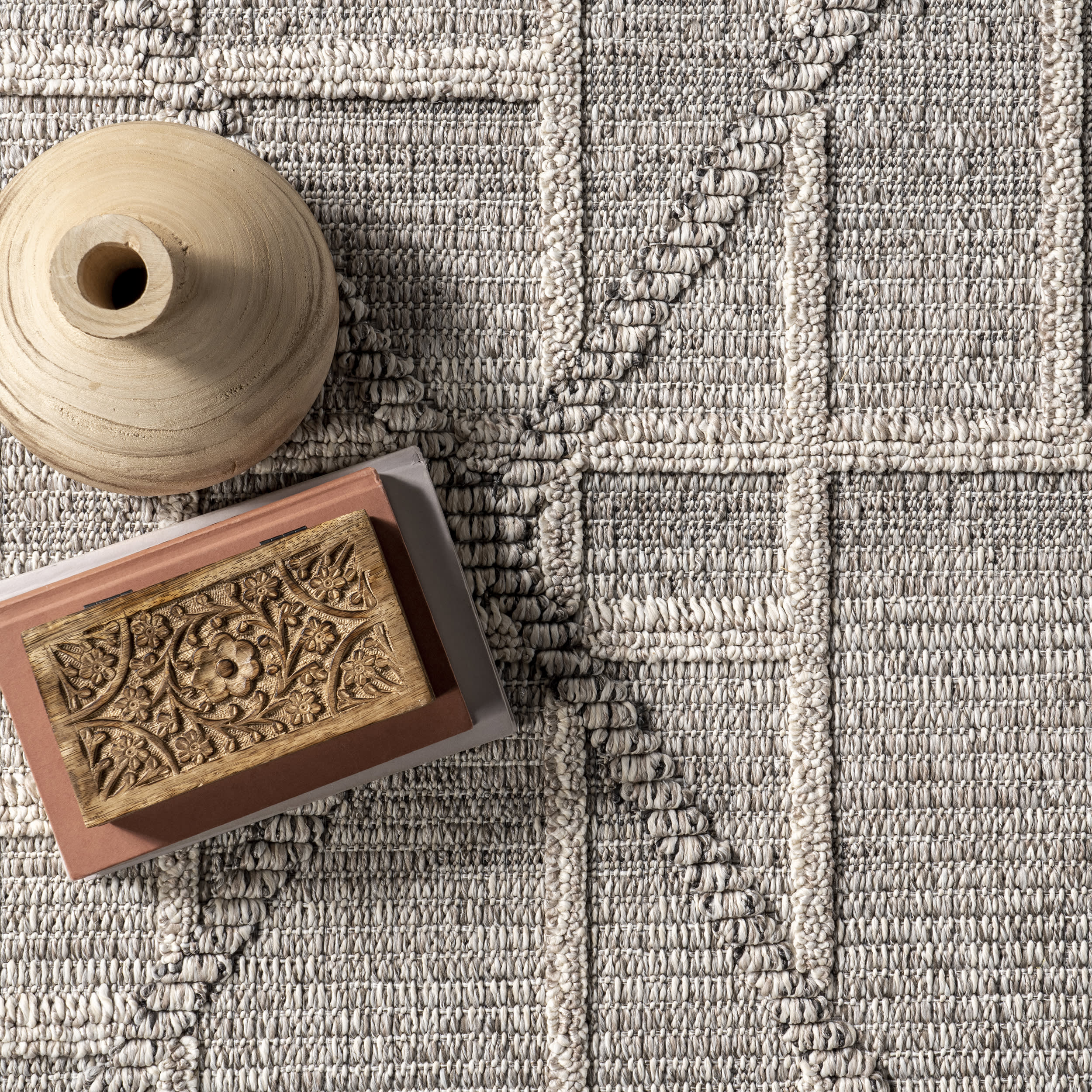 Dalia Modern Broken Line Indoor/Outdoor Rug | Grey - Image 6