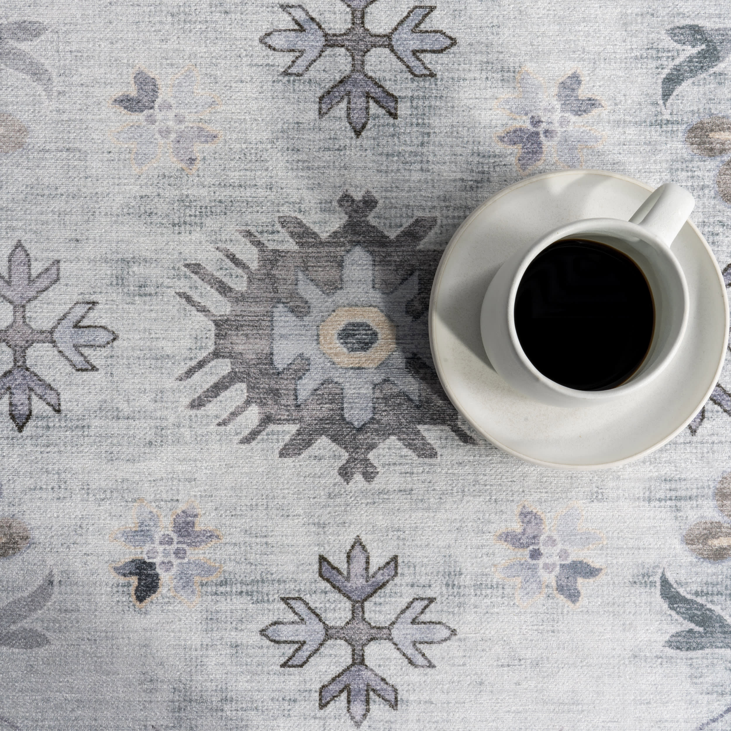 Dayflower Vintage Spill Proof Washable Rug | Light Grey - Image 8