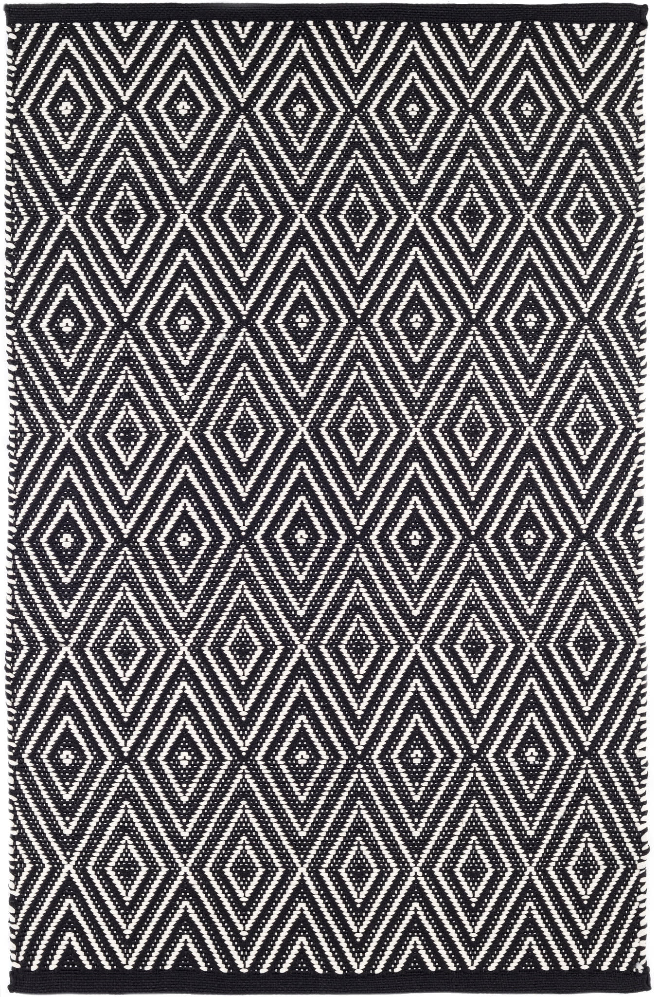 Diamond Handwoven Indoor/Outdoor Rug | Black/Ivory