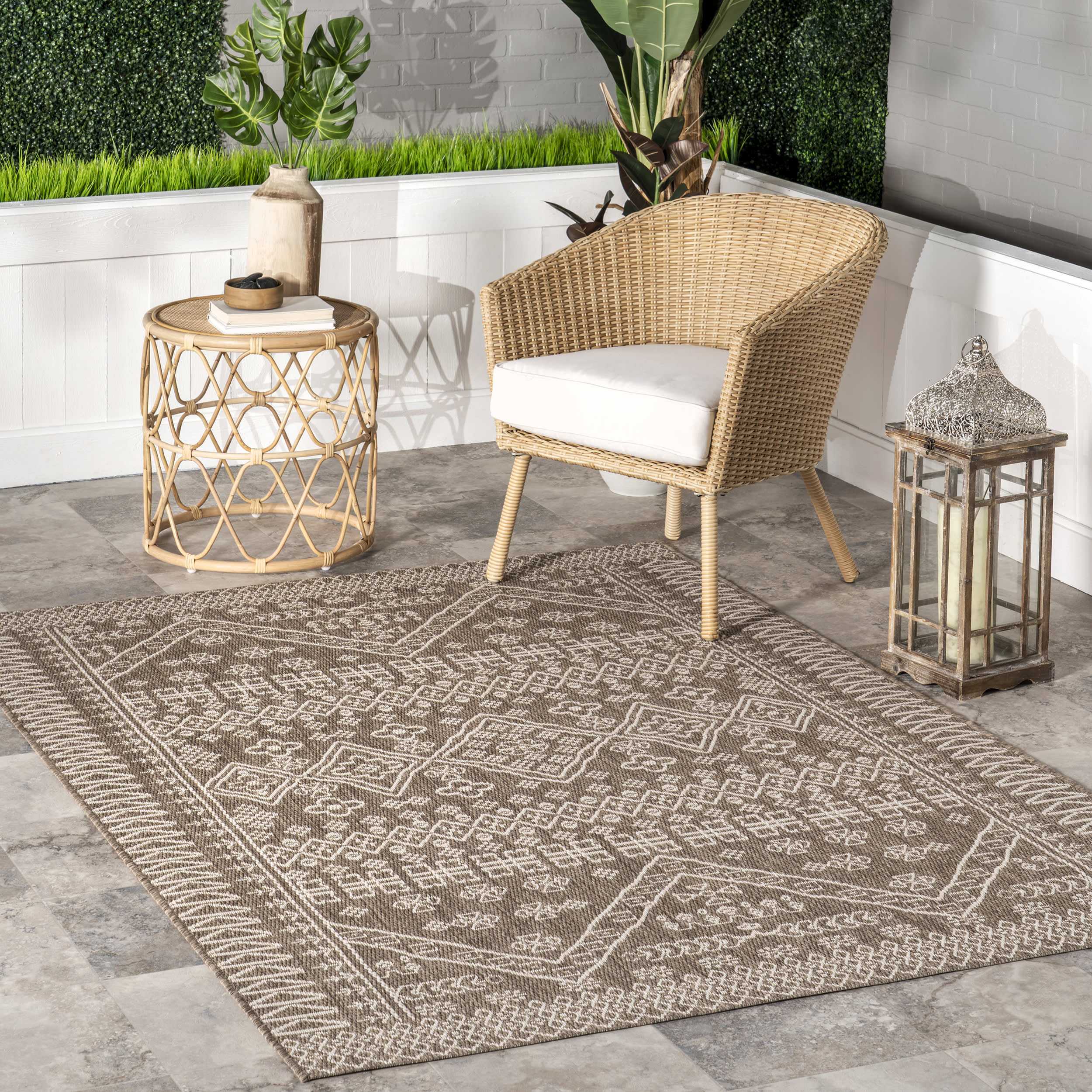 Diamond Bordered Indoor/Outdoor Rug | Taupe - Image 2