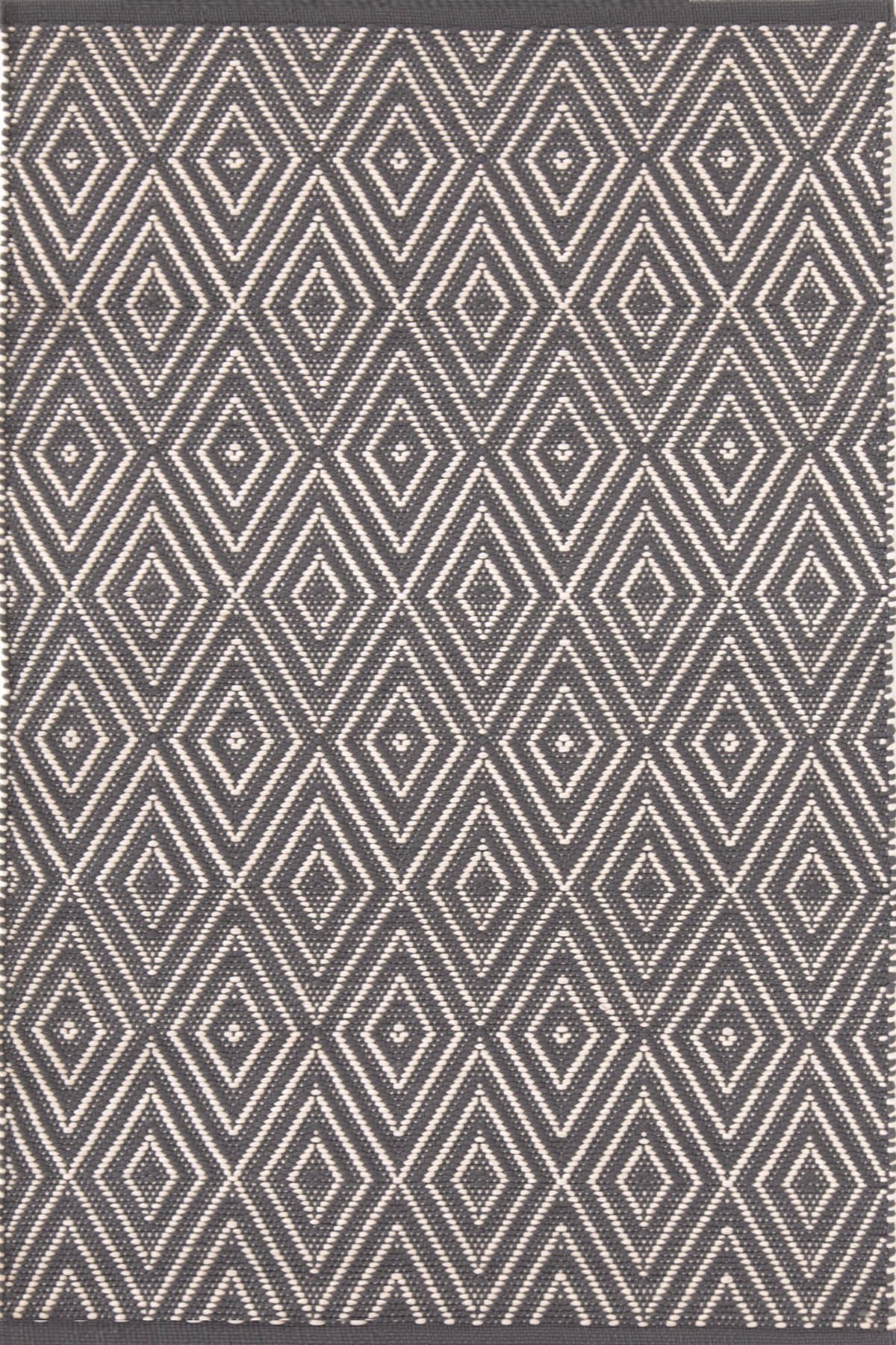 Diamond Handwoven Indoor/Outdoor Rug | Graphite/Ivory