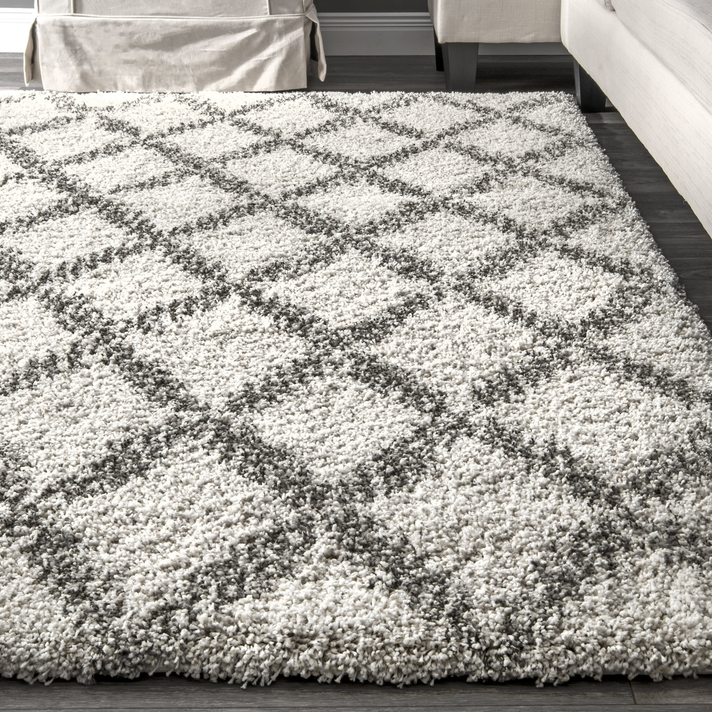 Diamond Lattice Rug | Ivory - Image 4