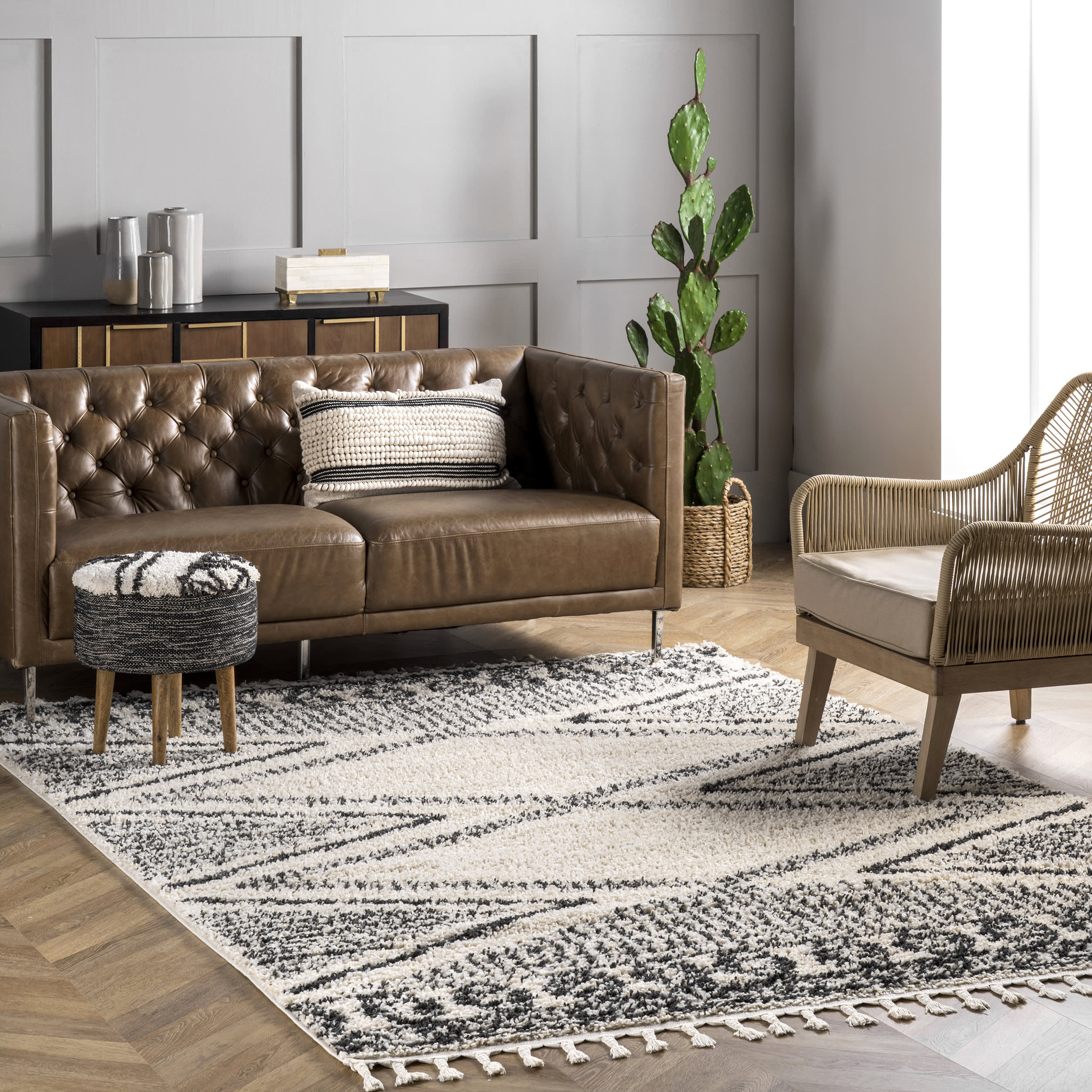 Diamond Lattice Tassel Rug | Off White - Image 2
