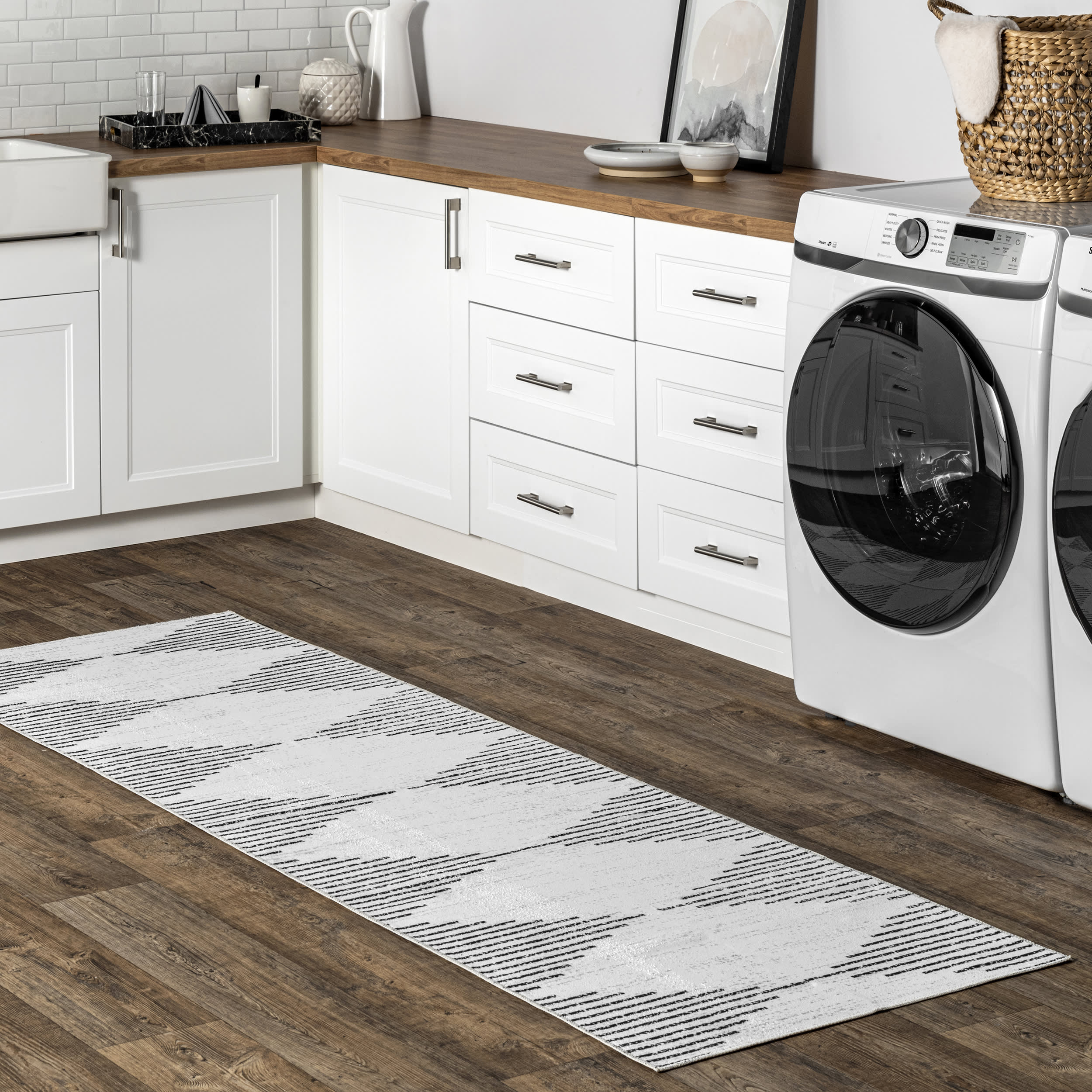 Diamond Pinstripes Washable Rug | White - Image 2