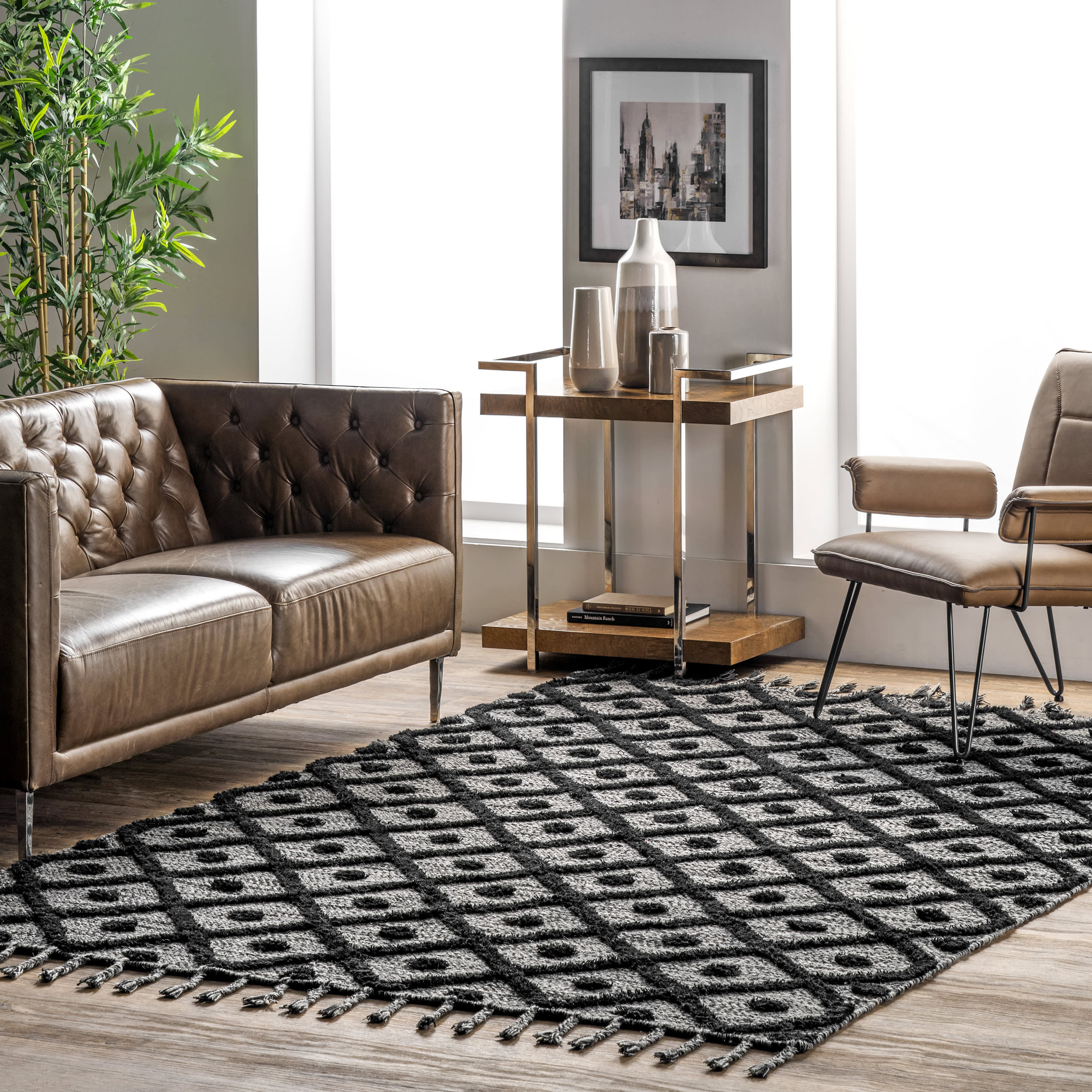 Diamond Textured Trellis Tassel Rug | Dark Grey - Image 2
