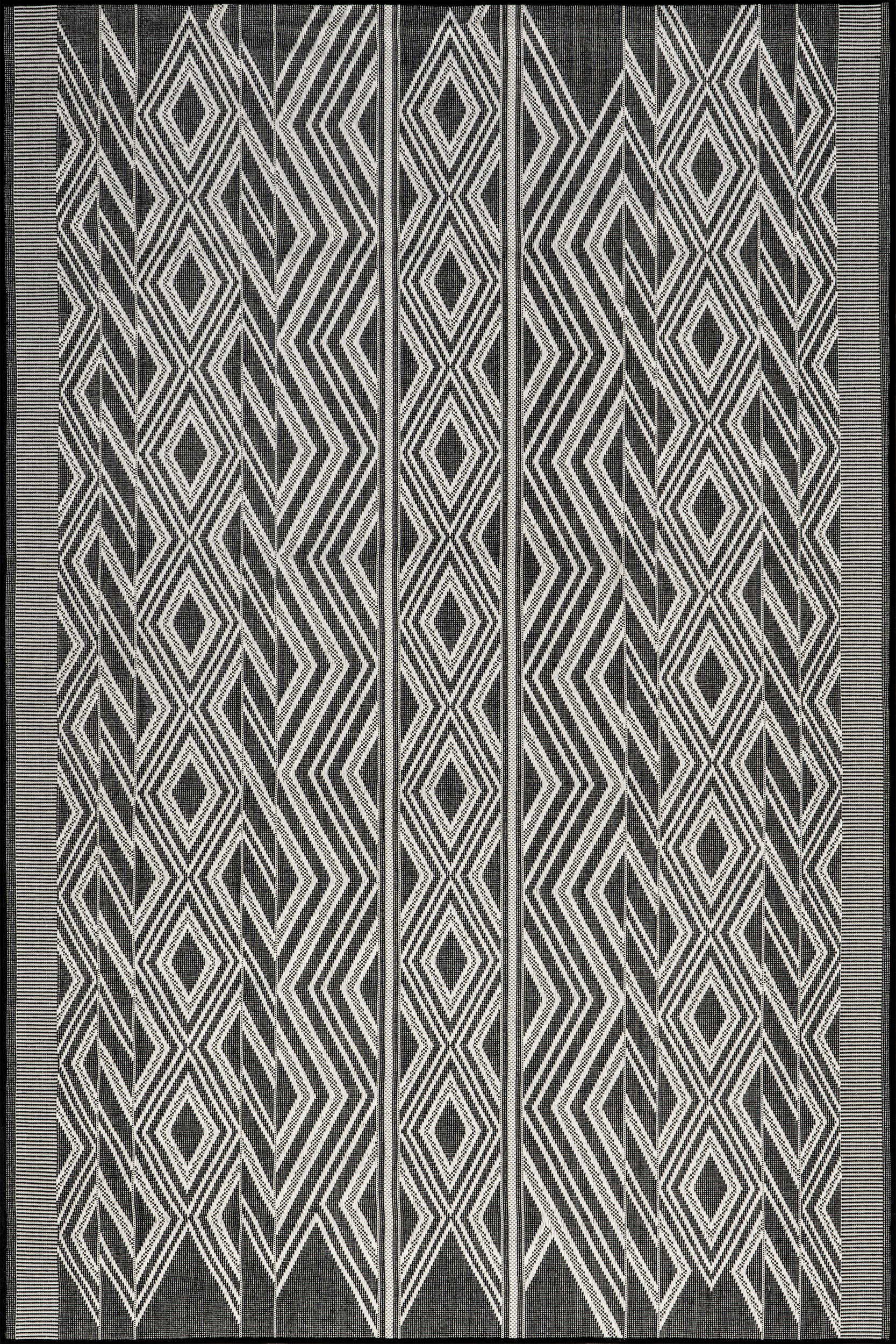 Diamondback Indoor/Outdoor Rug | Black