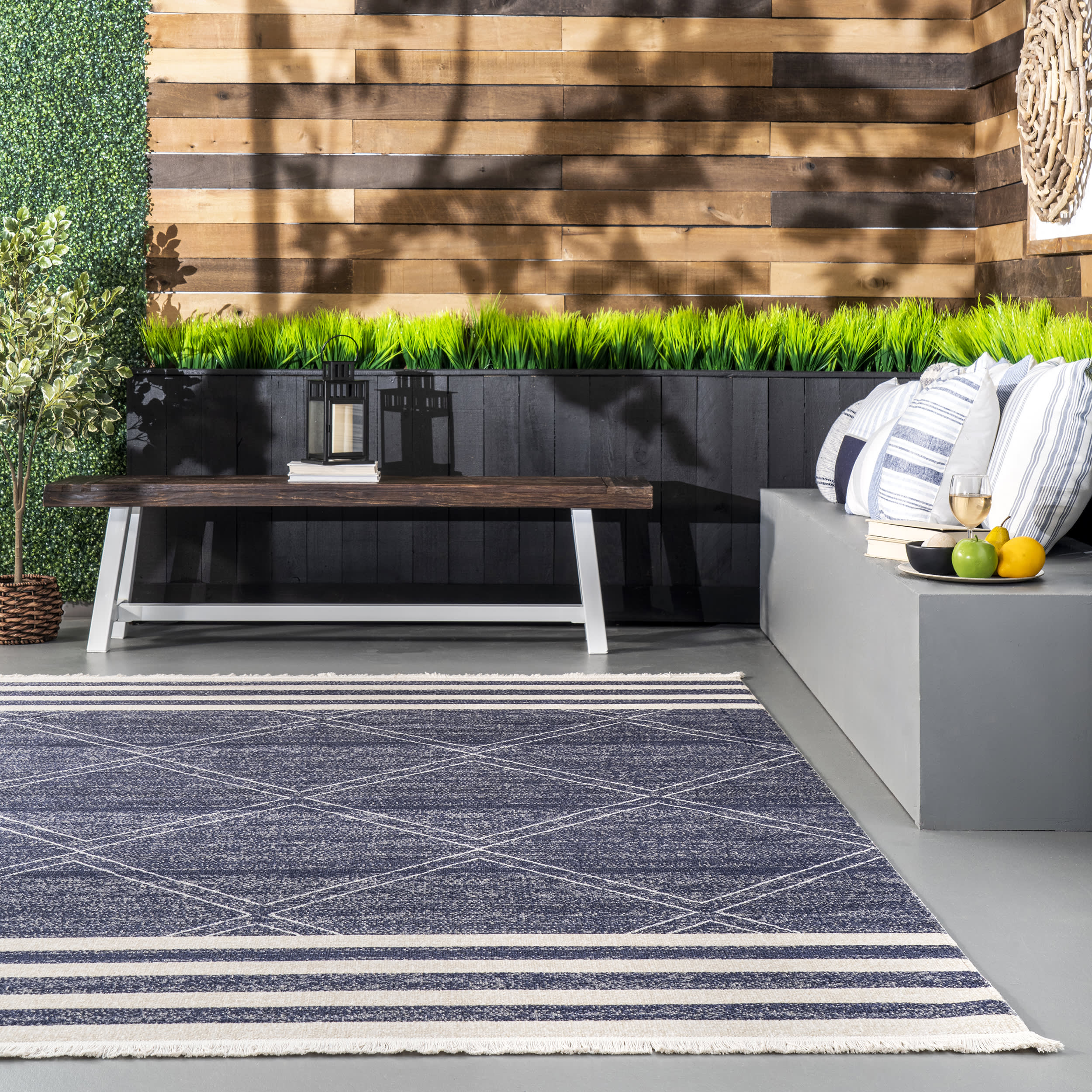 Diamonds And Stripes Fringe Indoor/Outdoor Rug | Navy - Image 4