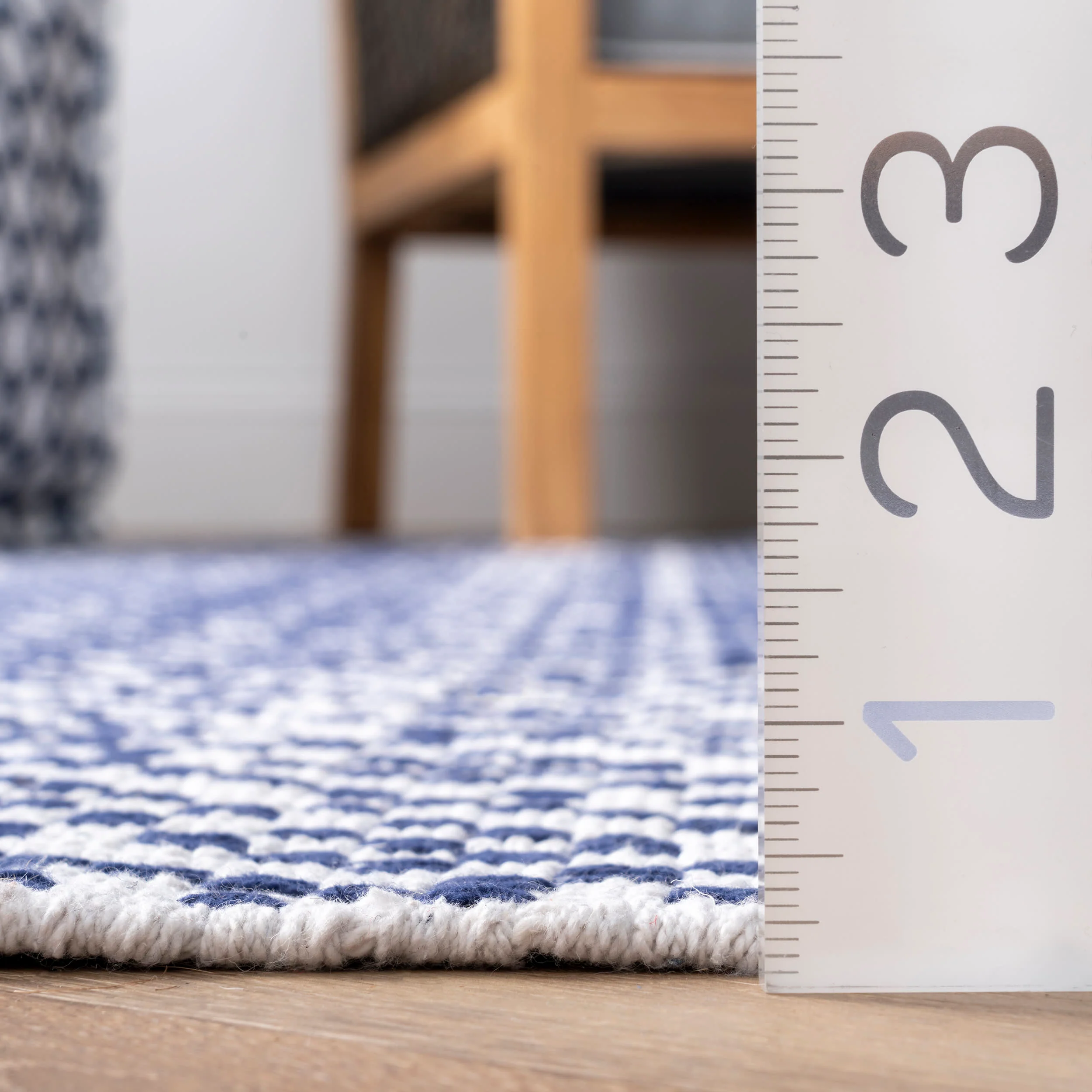 Diamonds Cotton Trellis Flatwoven Rug | Navy - Image 5