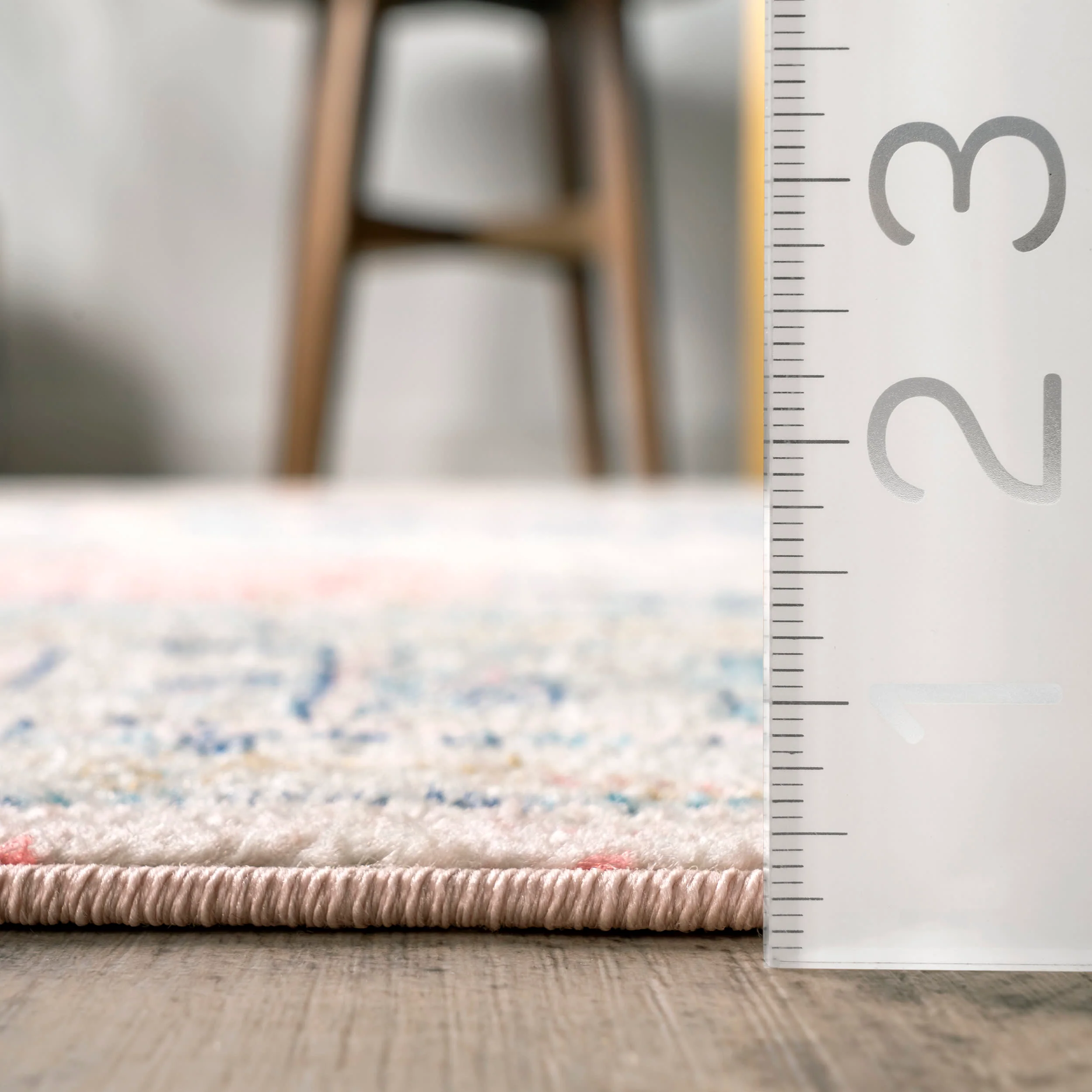 Distressed Jewel Medallion Rug | Light Pink - Image 5