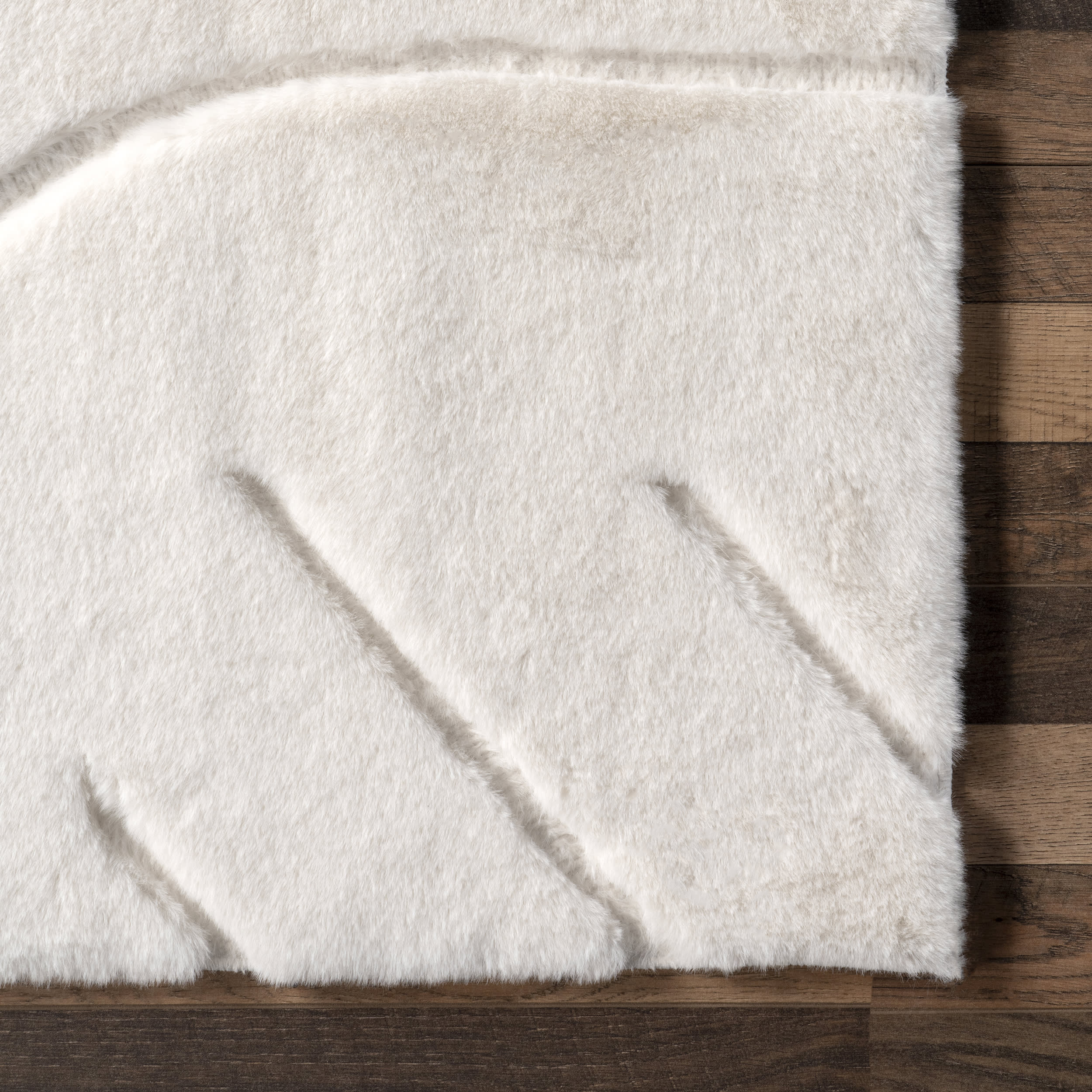 Doretta Waves Washable Faux Rabbit Rug | White - Image 3