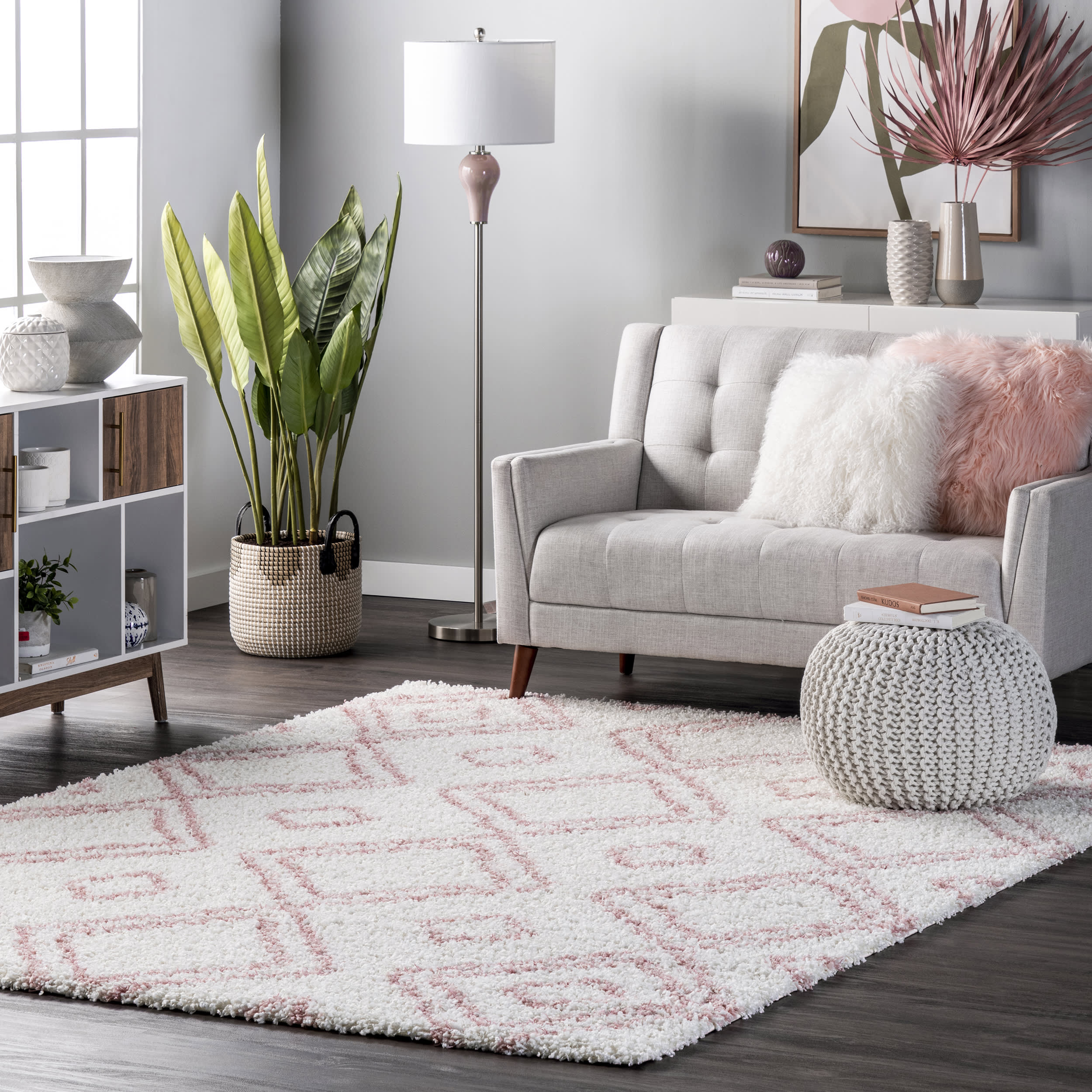 Double Diamond Shag Rug | Pink - Image 2