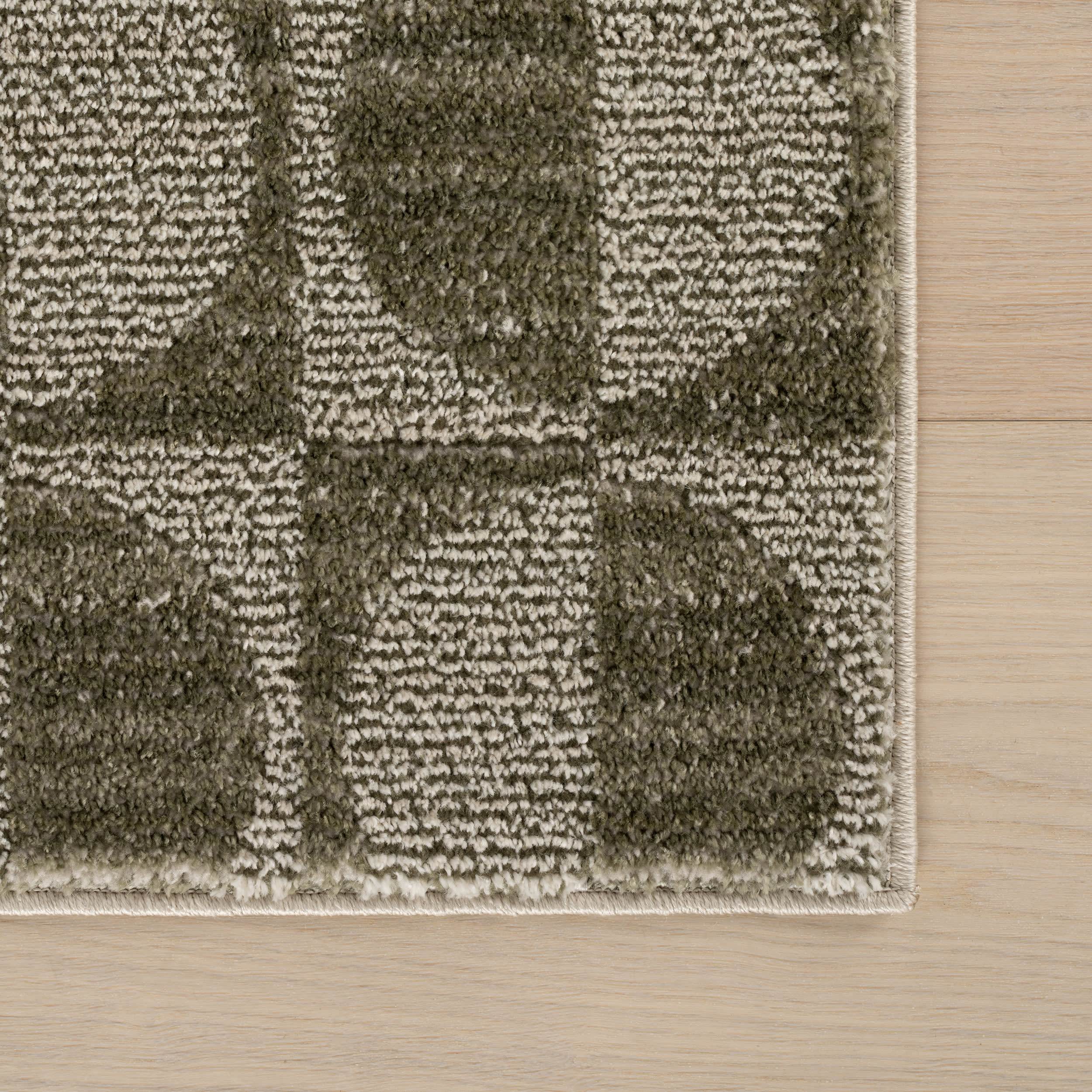 Duneclipse Mid Century Geometric Rug | Green - Image 4
