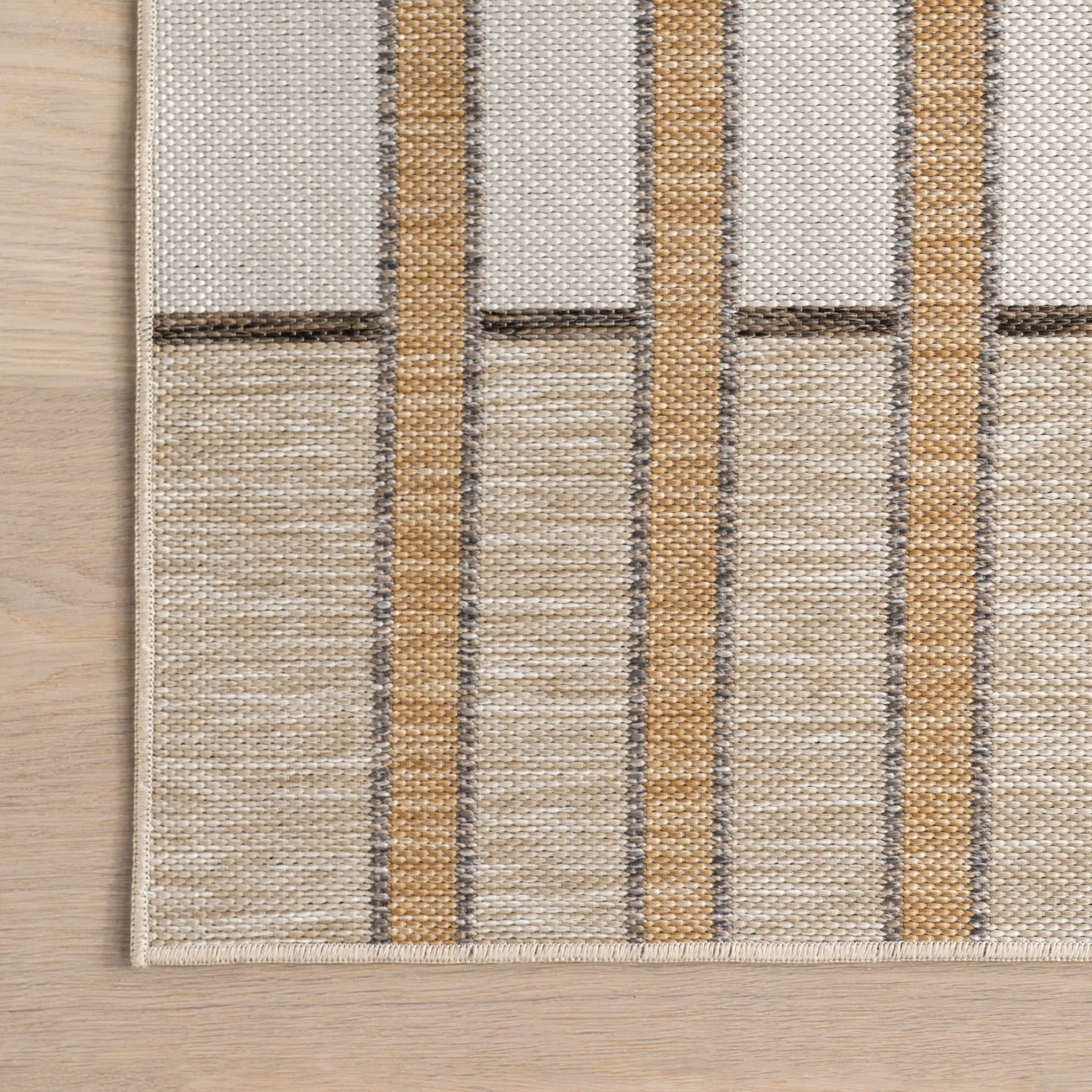 Dylan Chunky Plaid Indoor/Outdoor Rug | Beige - Image 4