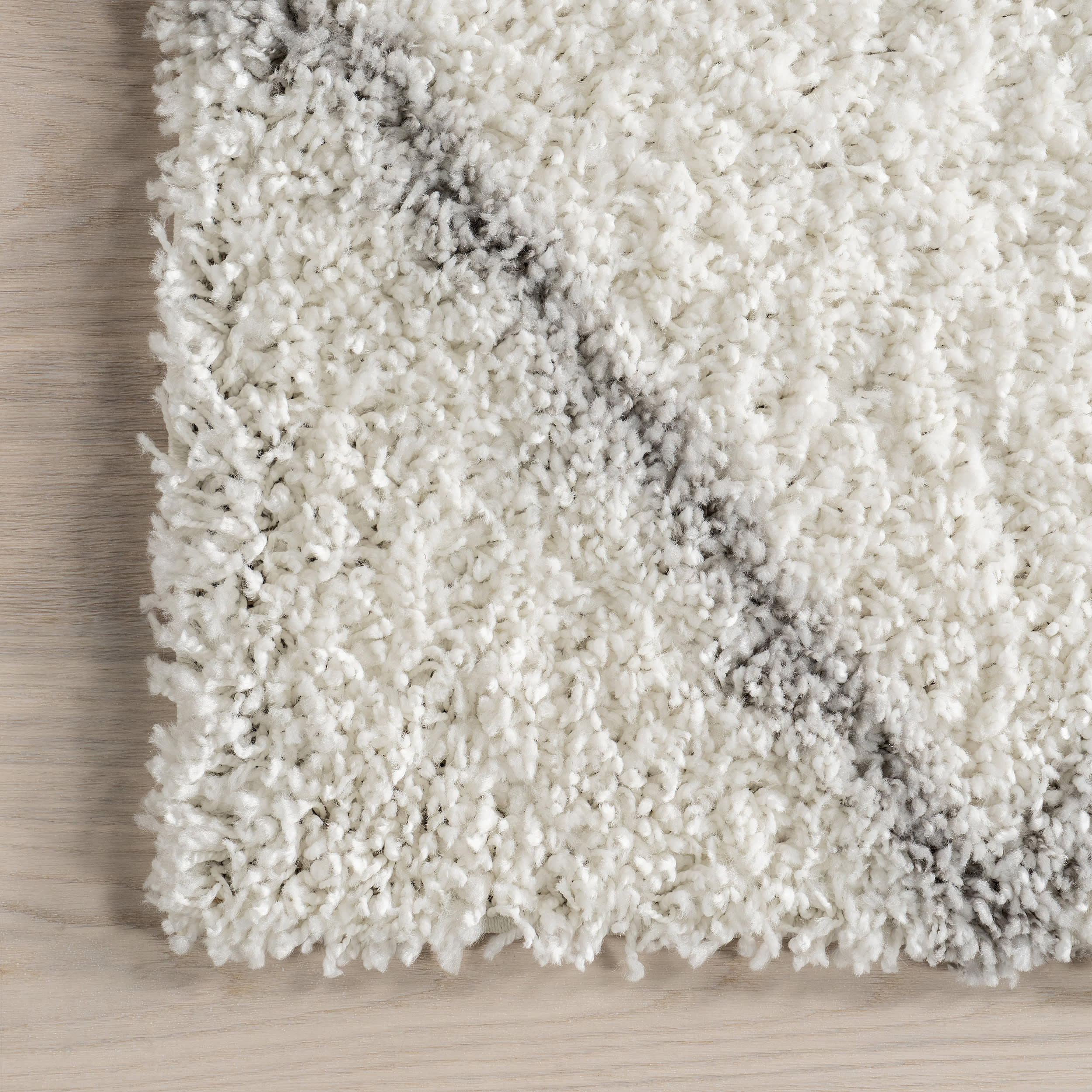 Easy Shag Lattice Rug | White - Image 4