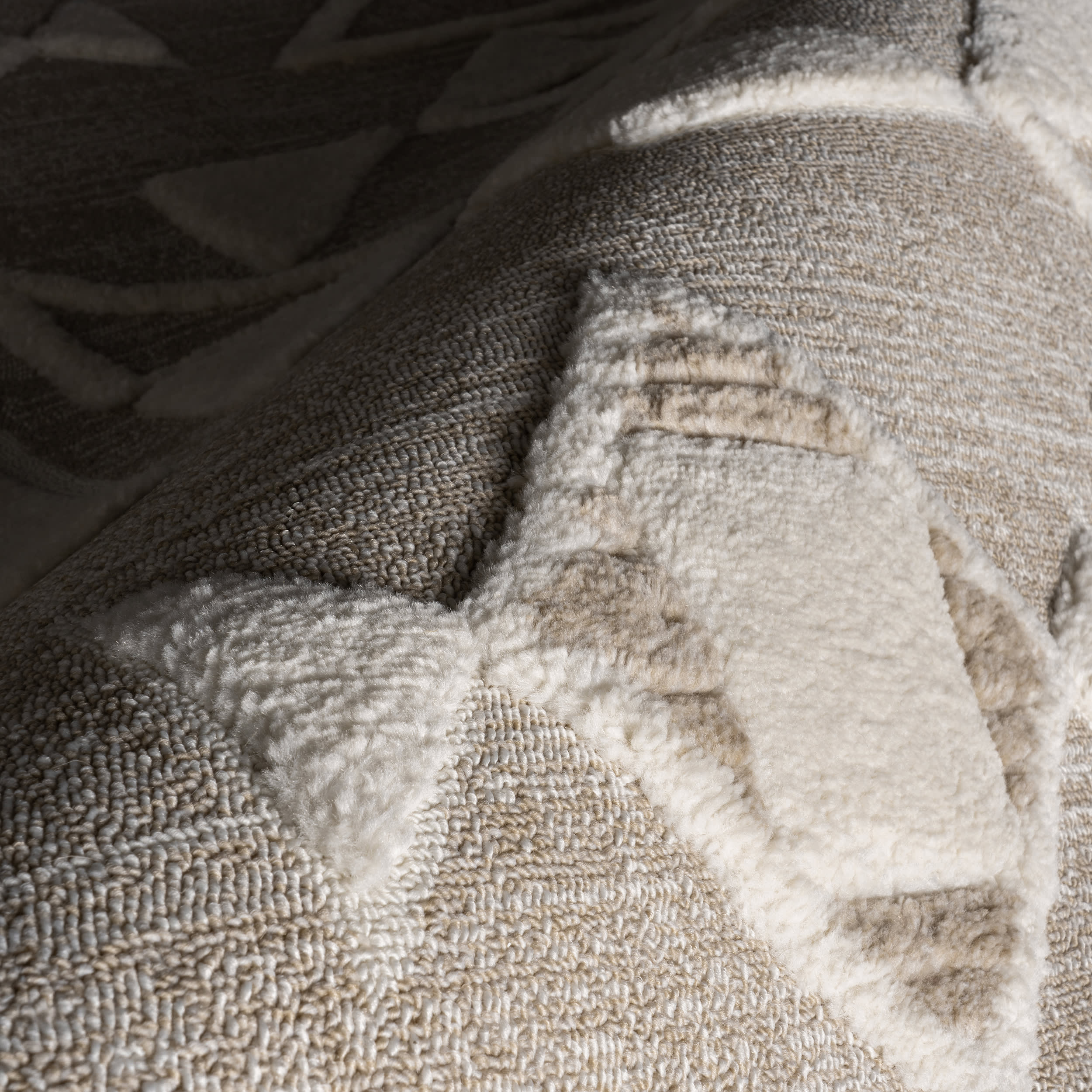 Eden Southwestern Tasseled Rug | Light Beige - Image 3