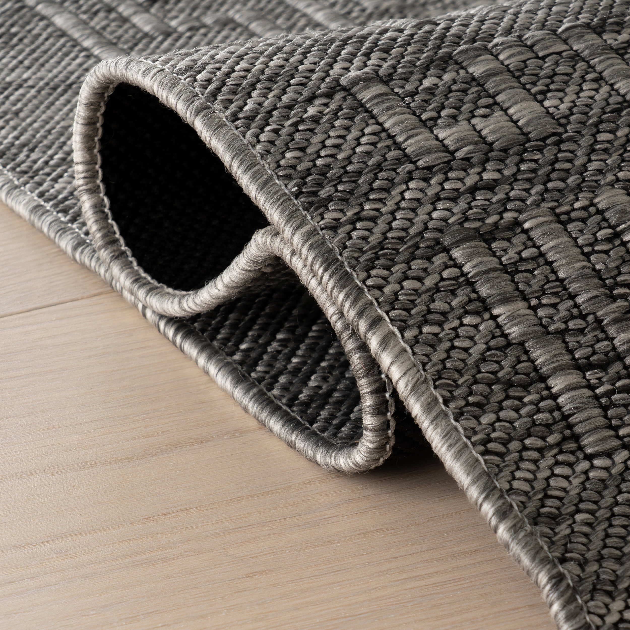 Eiraz Contemporary Solid Indoor/Outdoor Rug | Grey - Image 10