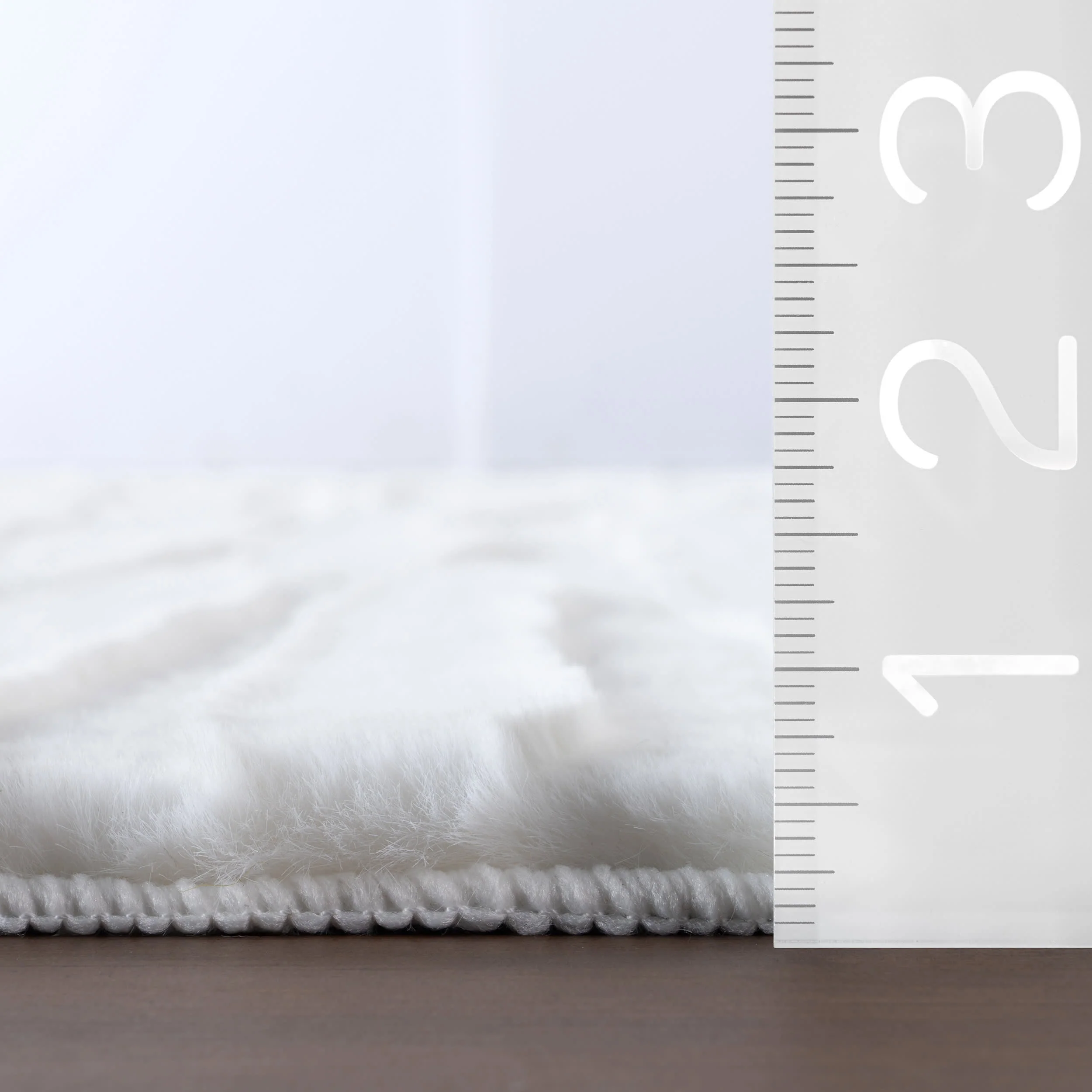Elisk Solid Cloud Washable Rug | Off White - Image 6